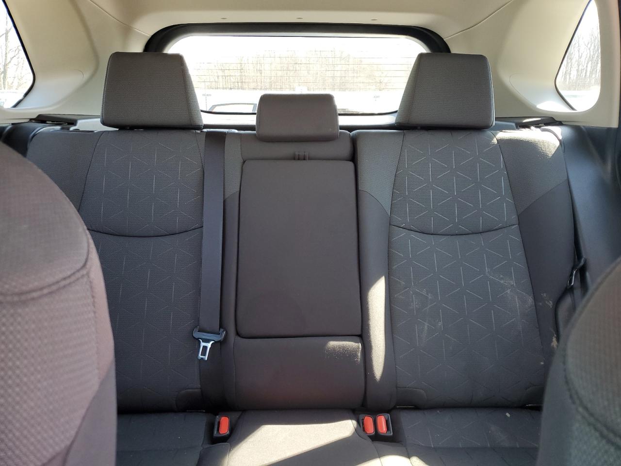 2022 Toyota RAV 4 - Image 10