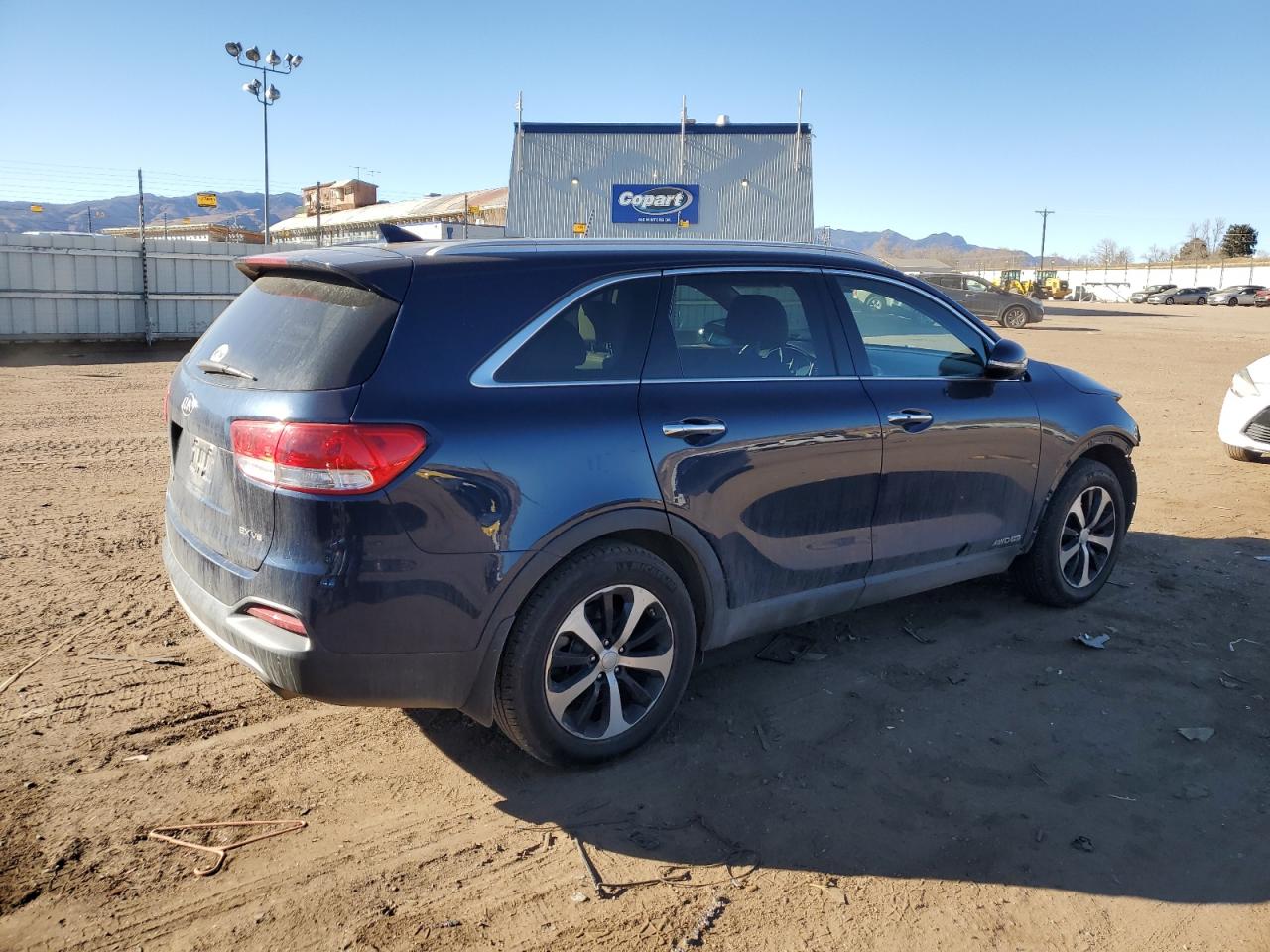 2017 Kia Sorento - Image 3