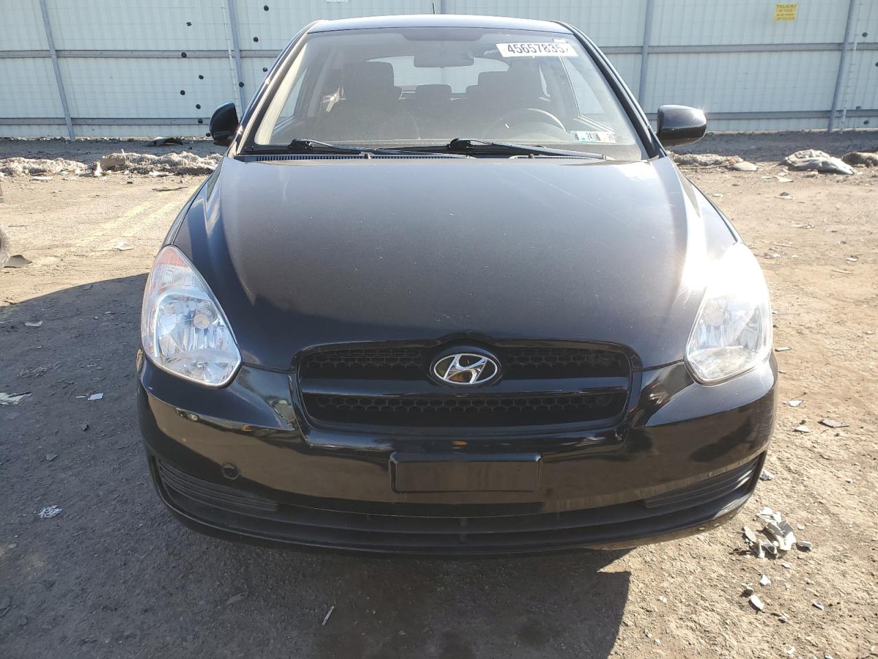 2010 Hyundai Accent - Image 5