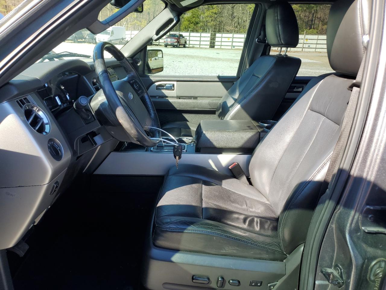 2013 Ford Expedition - Image 7