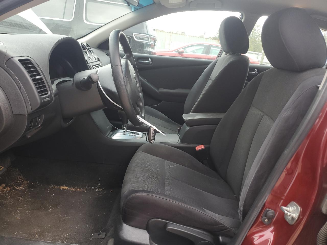 2011 Nissan Altima - Image 7