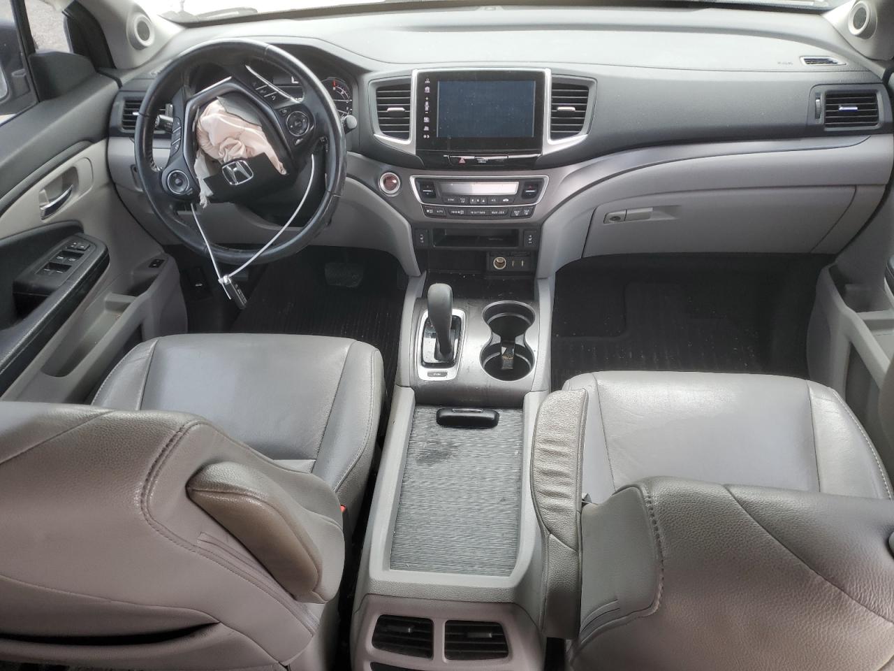 2017 Honda Pilot - Image 8