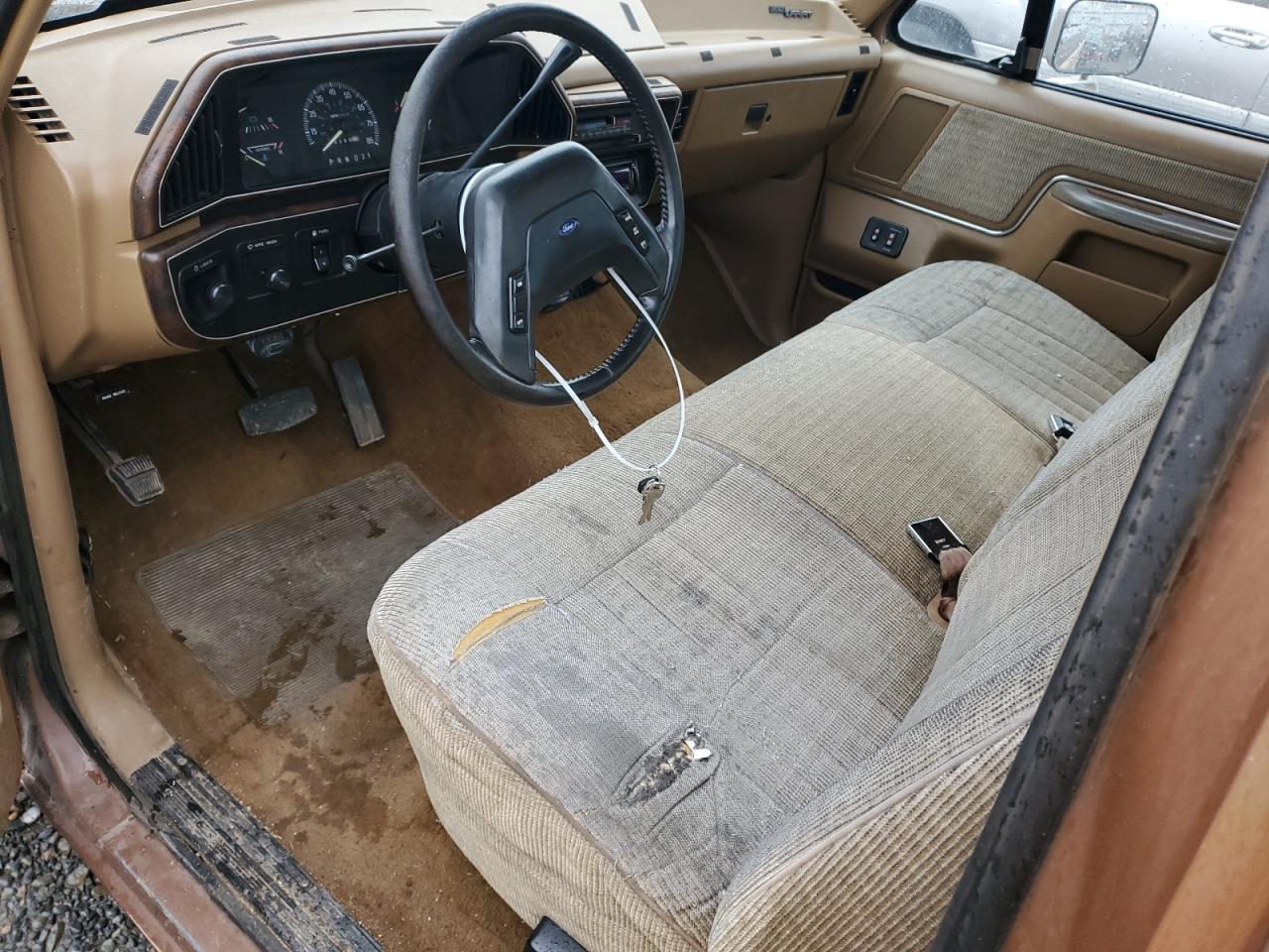 1988 Ford F250 - Image 8