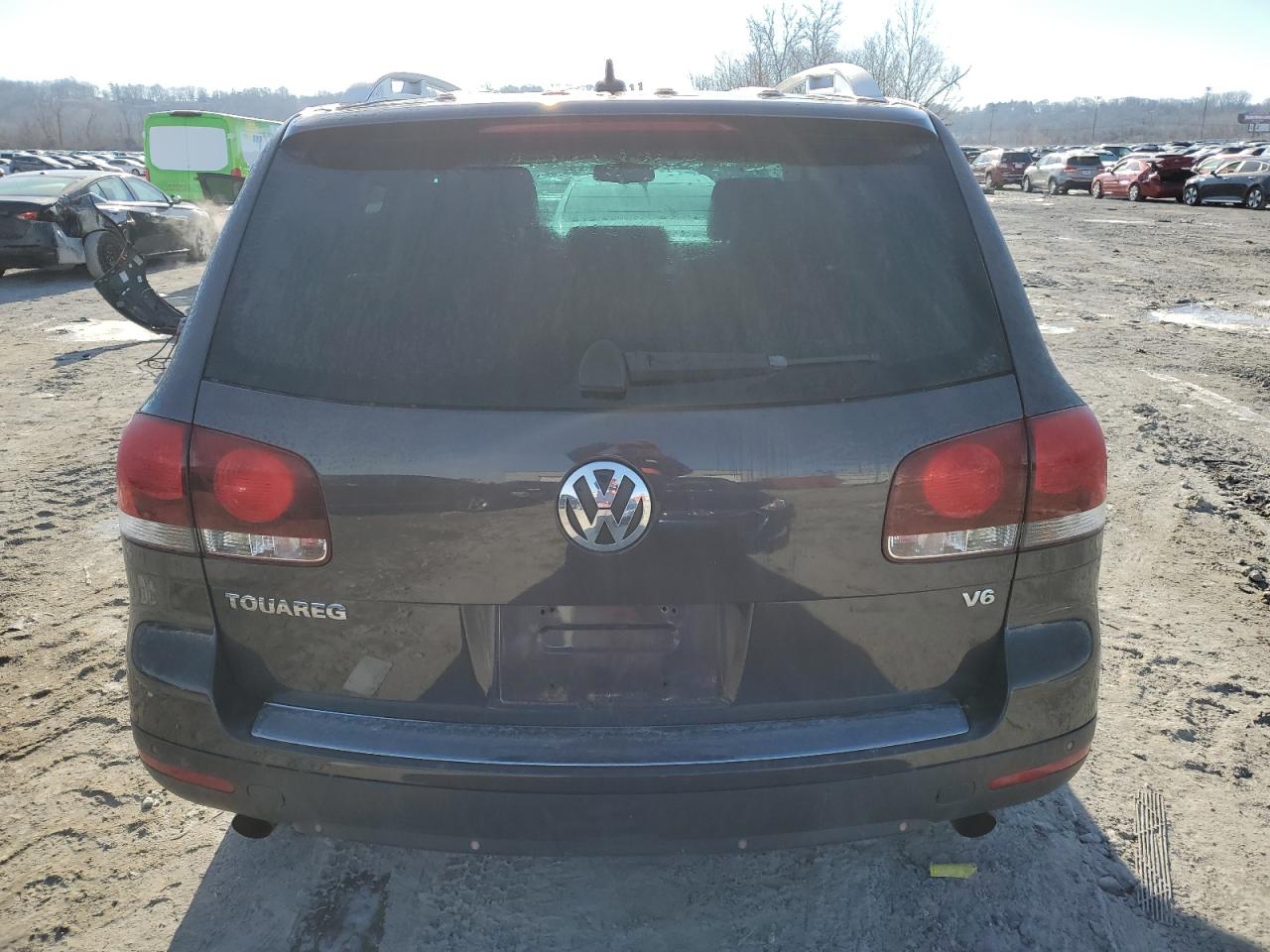 2008 Volkswagen Touareg - Image 6