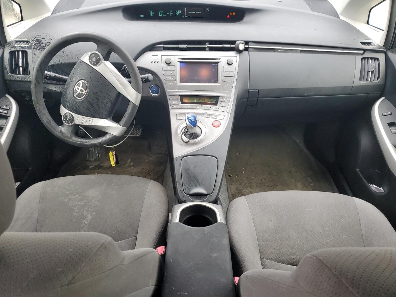 2012 Toyota Prius - Image 8
