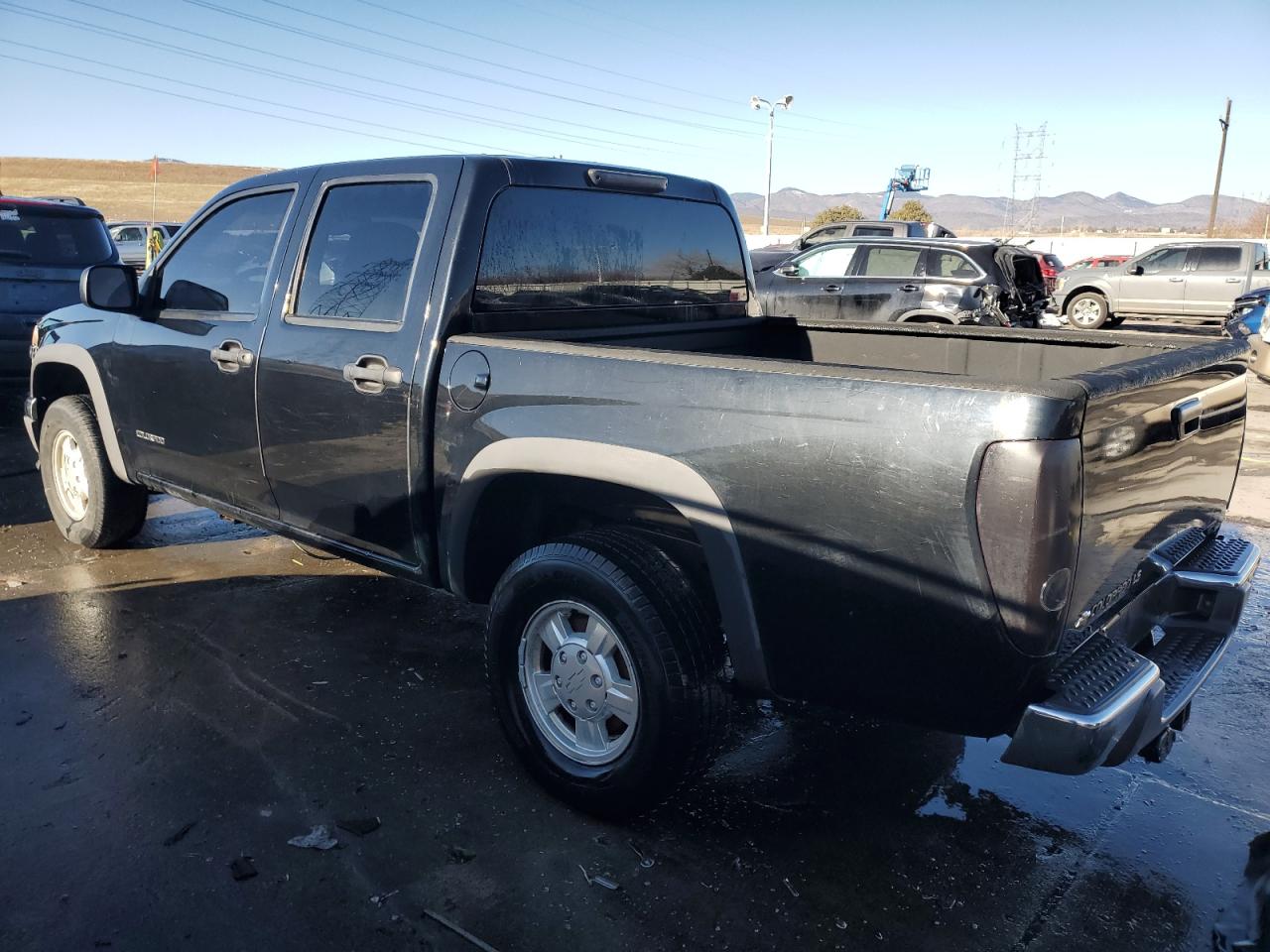 2004 Chevrolet Colorado - Image 2