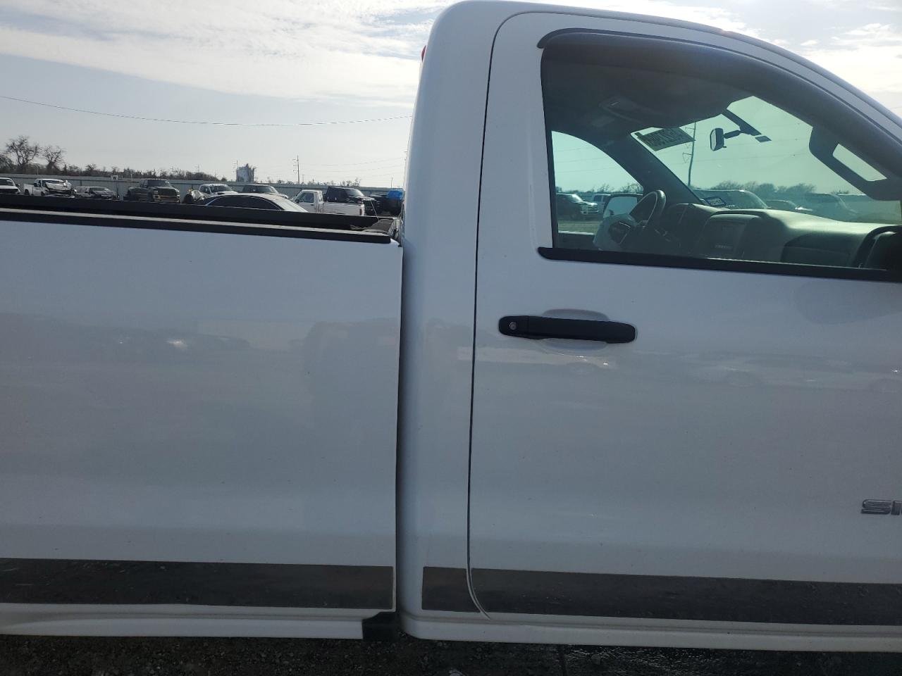 2016 GMC Sierra - Image 10