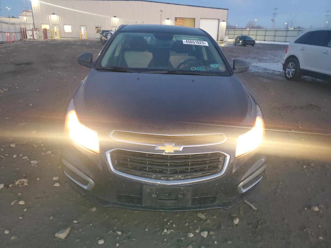 2015 Chevrolet Cruze - Image 5
