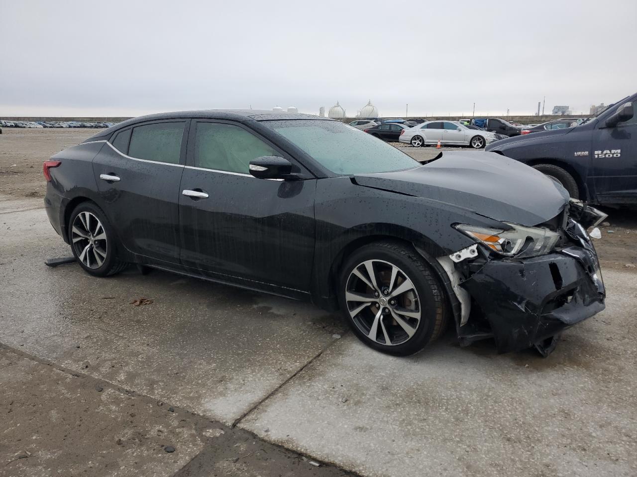 2018 Nissan Maxima - Image 4