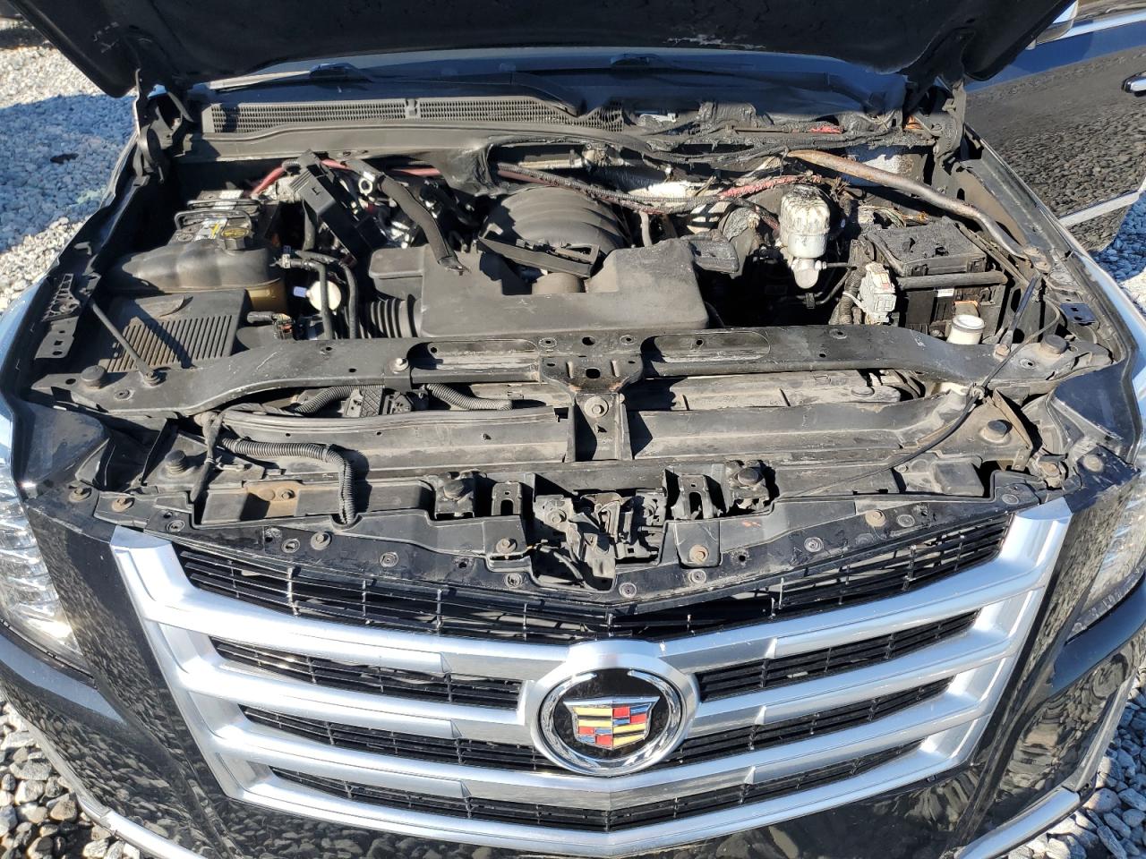 2015 Cadillac Escalade - Image 12