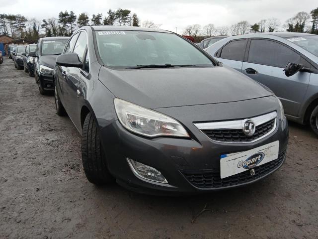 2011 VAUXHALL ASTRA ELIT