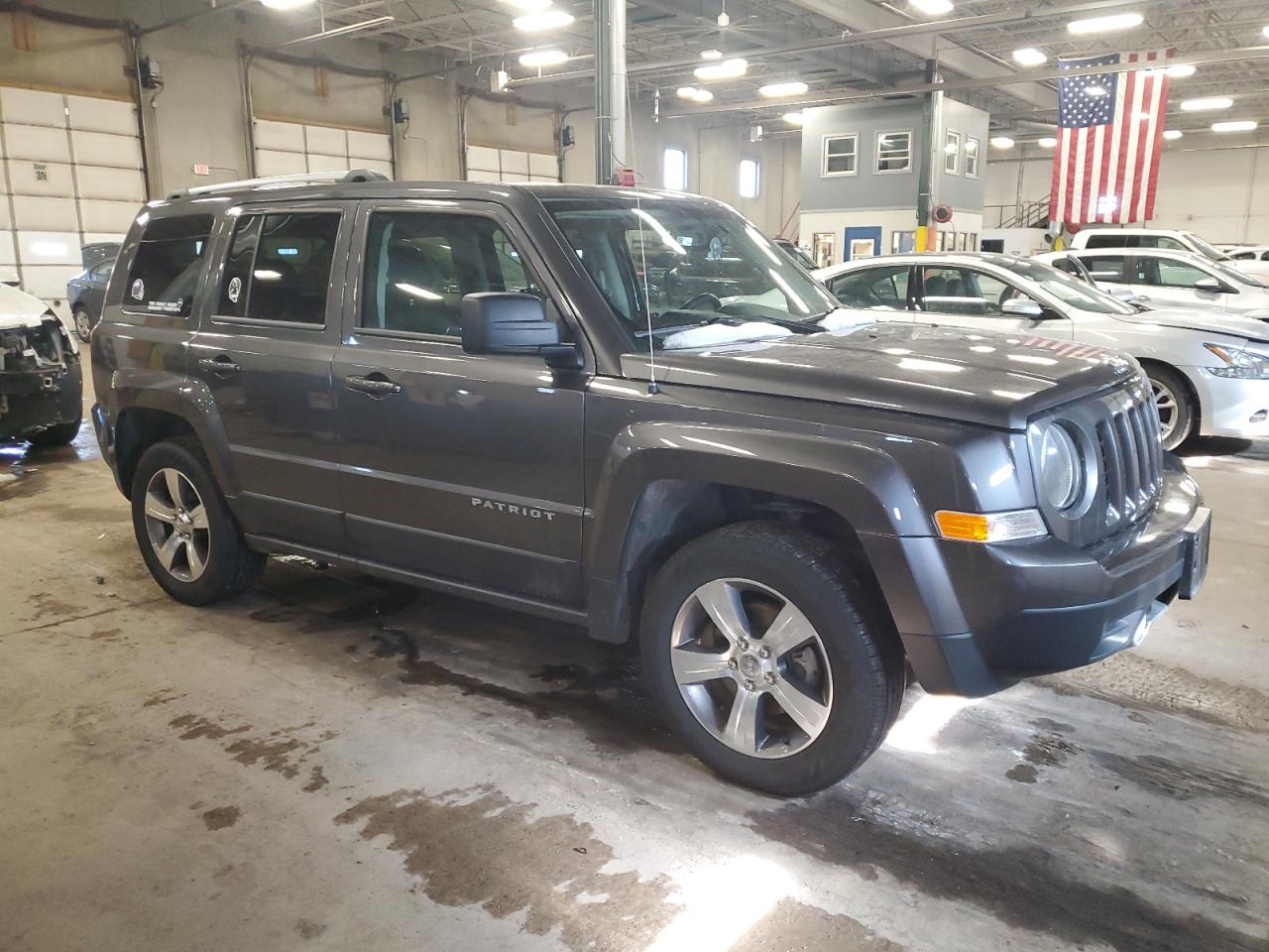 2017 Jeep Liberty (Patriot) - Image 4