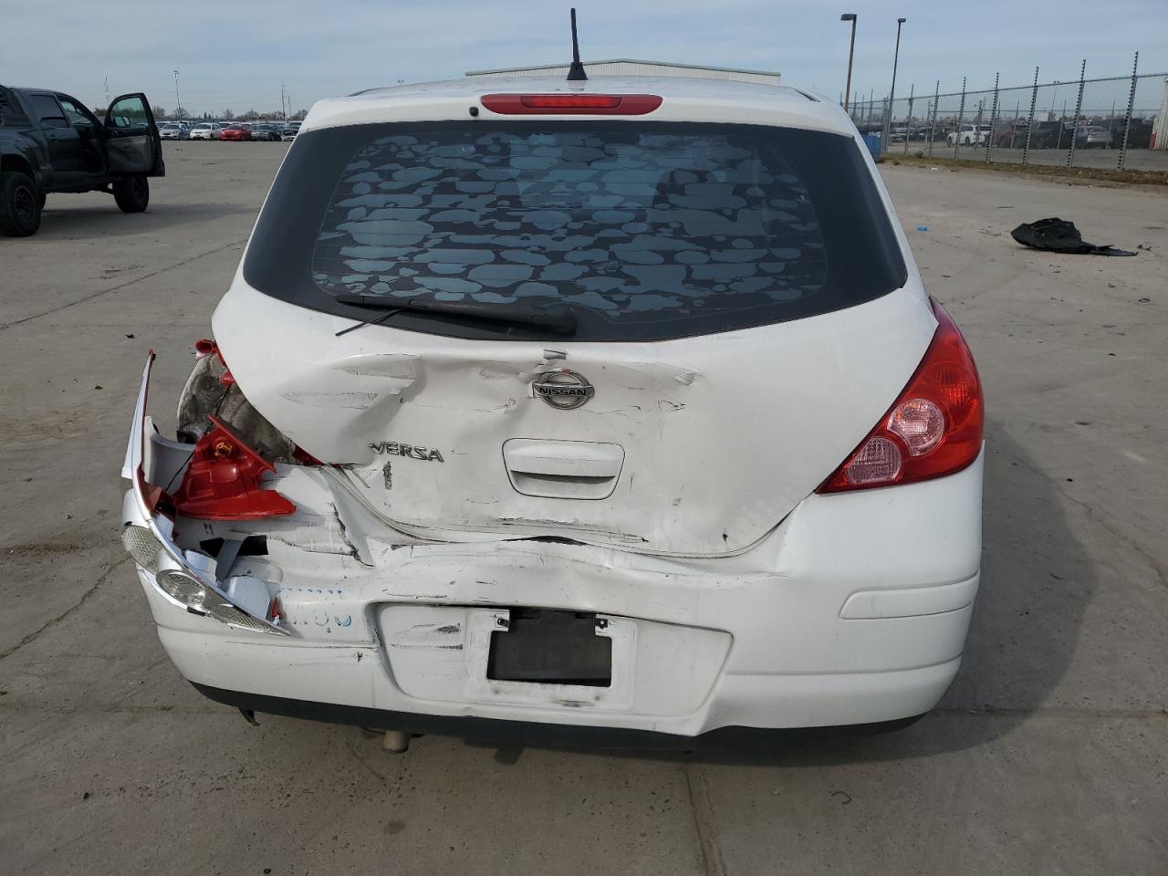 2011 Nissan Versa - Image 6