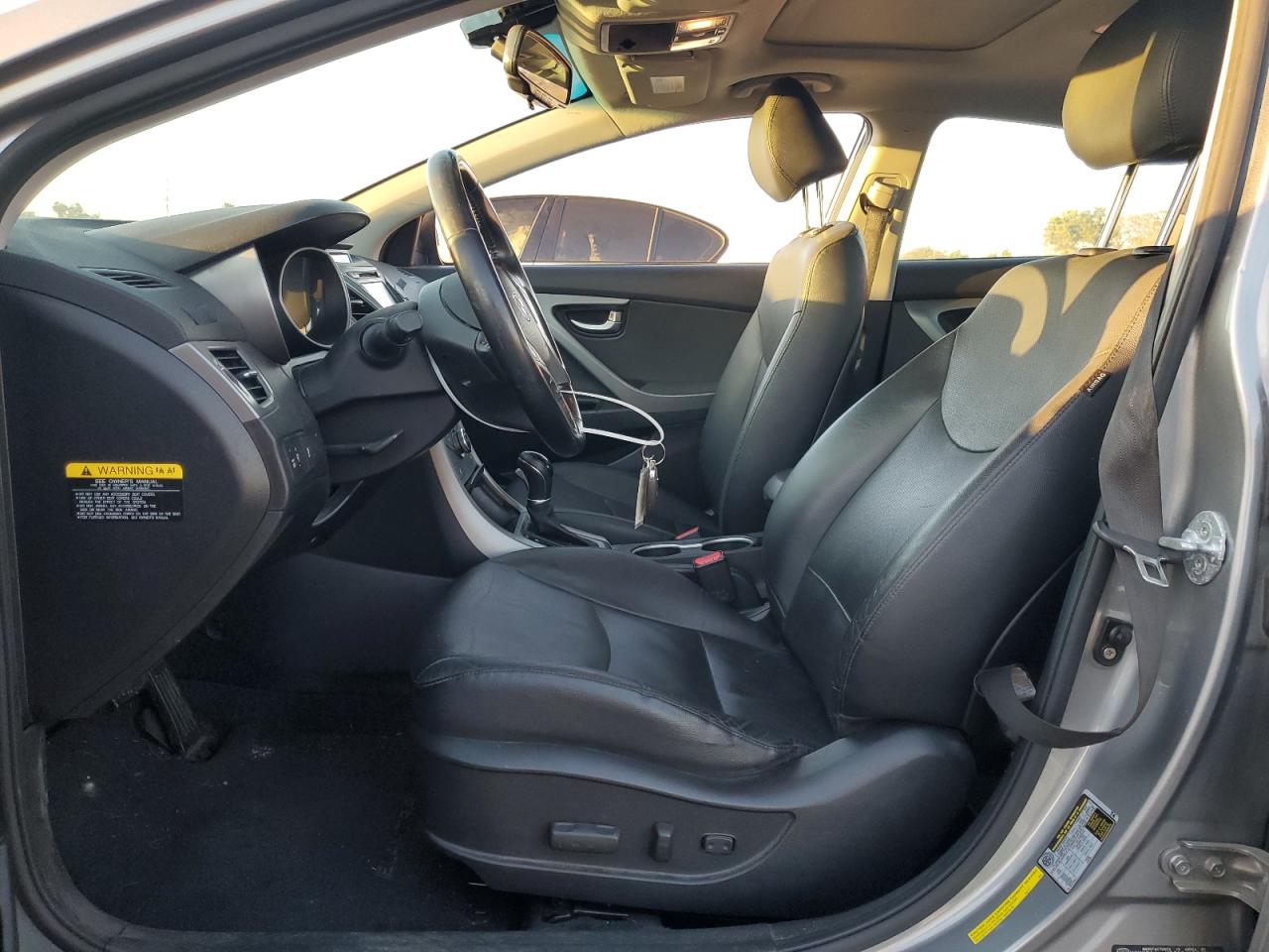 2014 Hyundai Elantra - Image 7