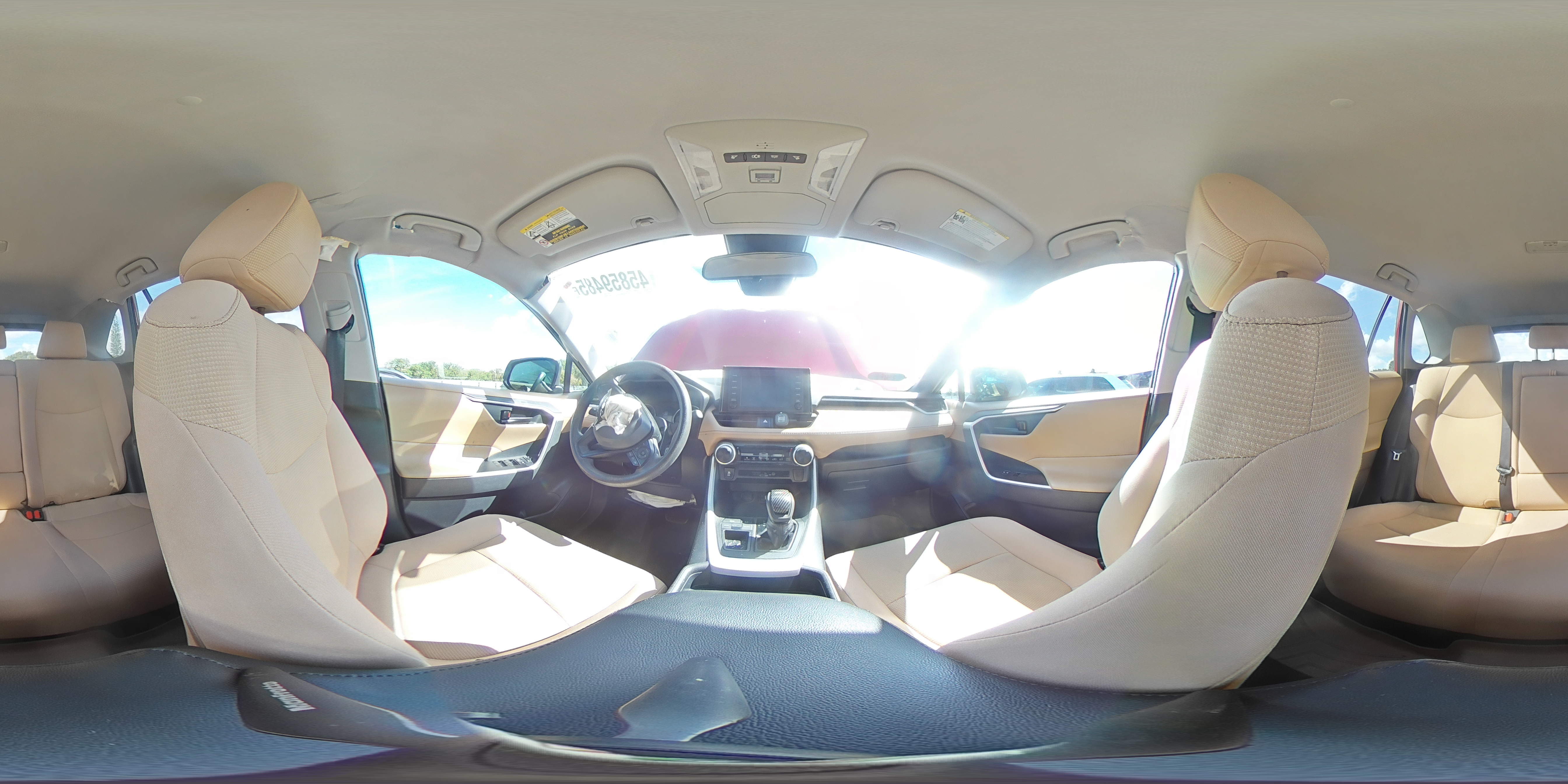 2019 Toyota RAV 4 - Image 14