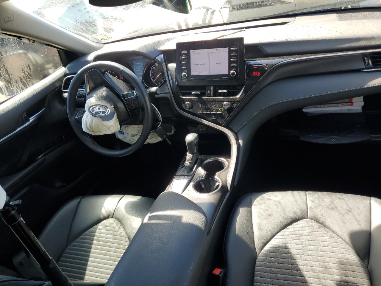 2024 Toyota Camry - Image 8