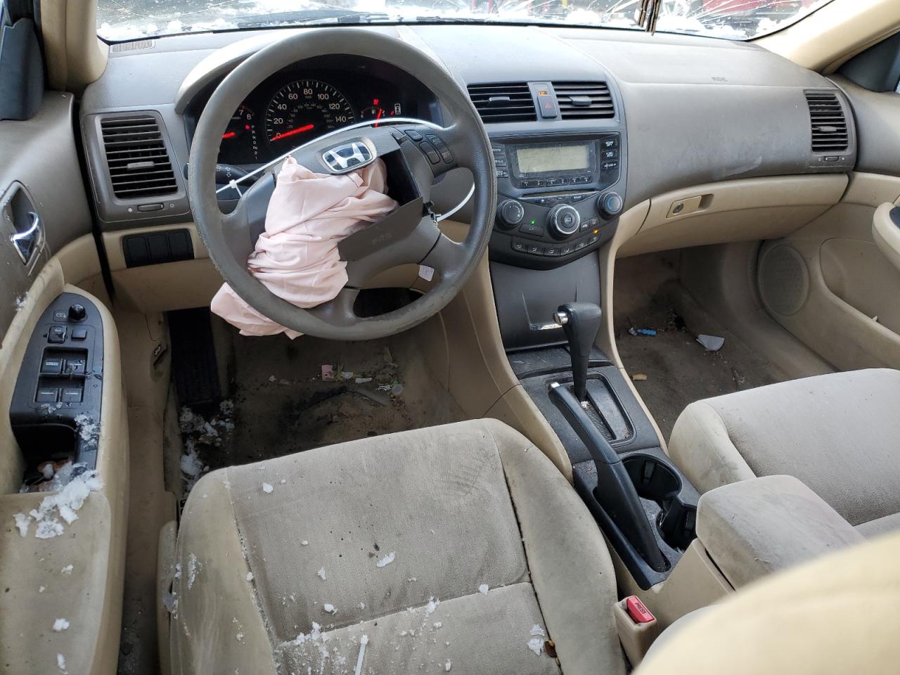 2004 Honda Accord - Image 8