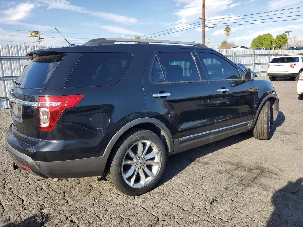 2012 Ford Explorer - Image 3