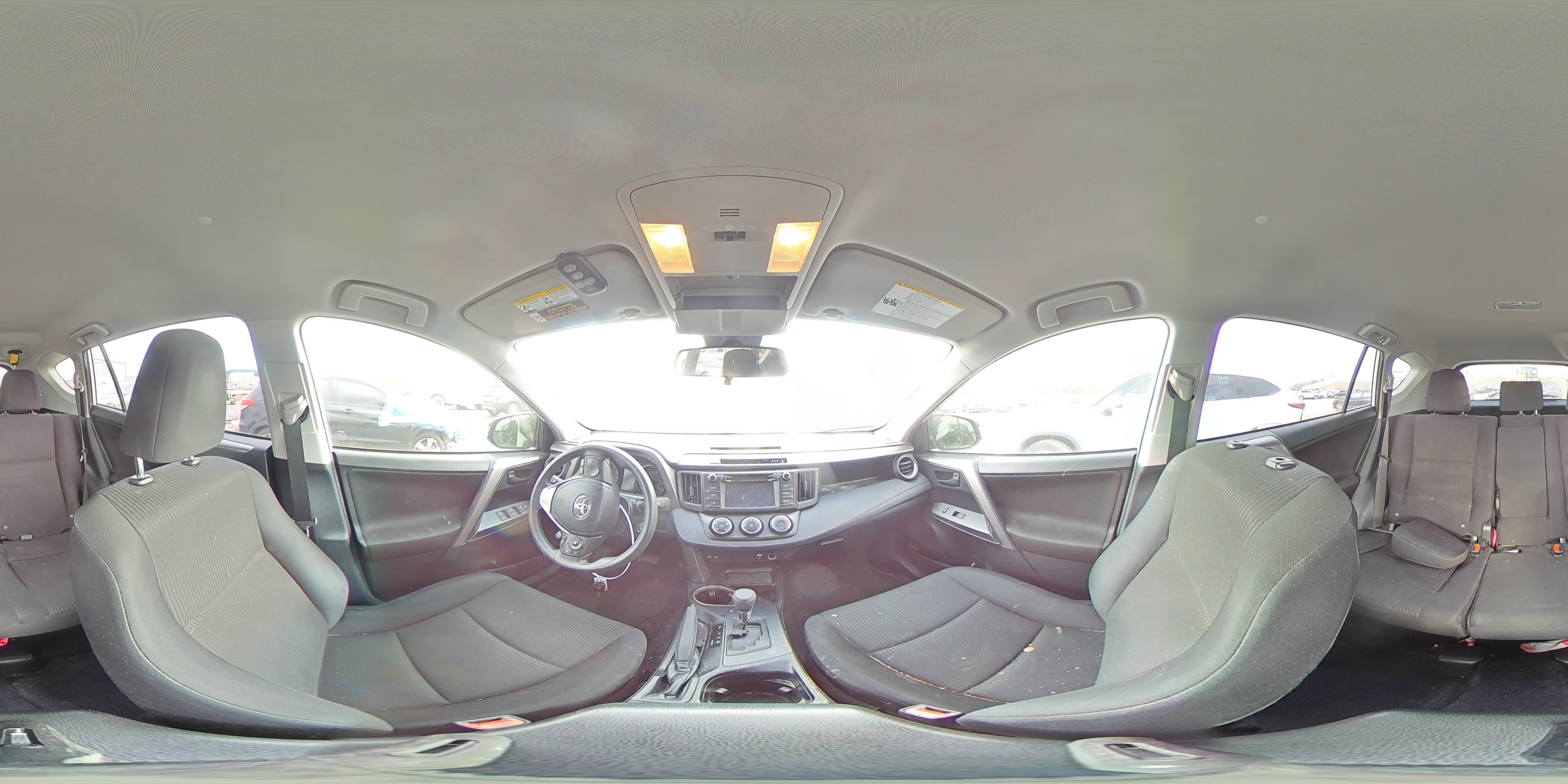 2018 Toyota RAV 4 - Image 15