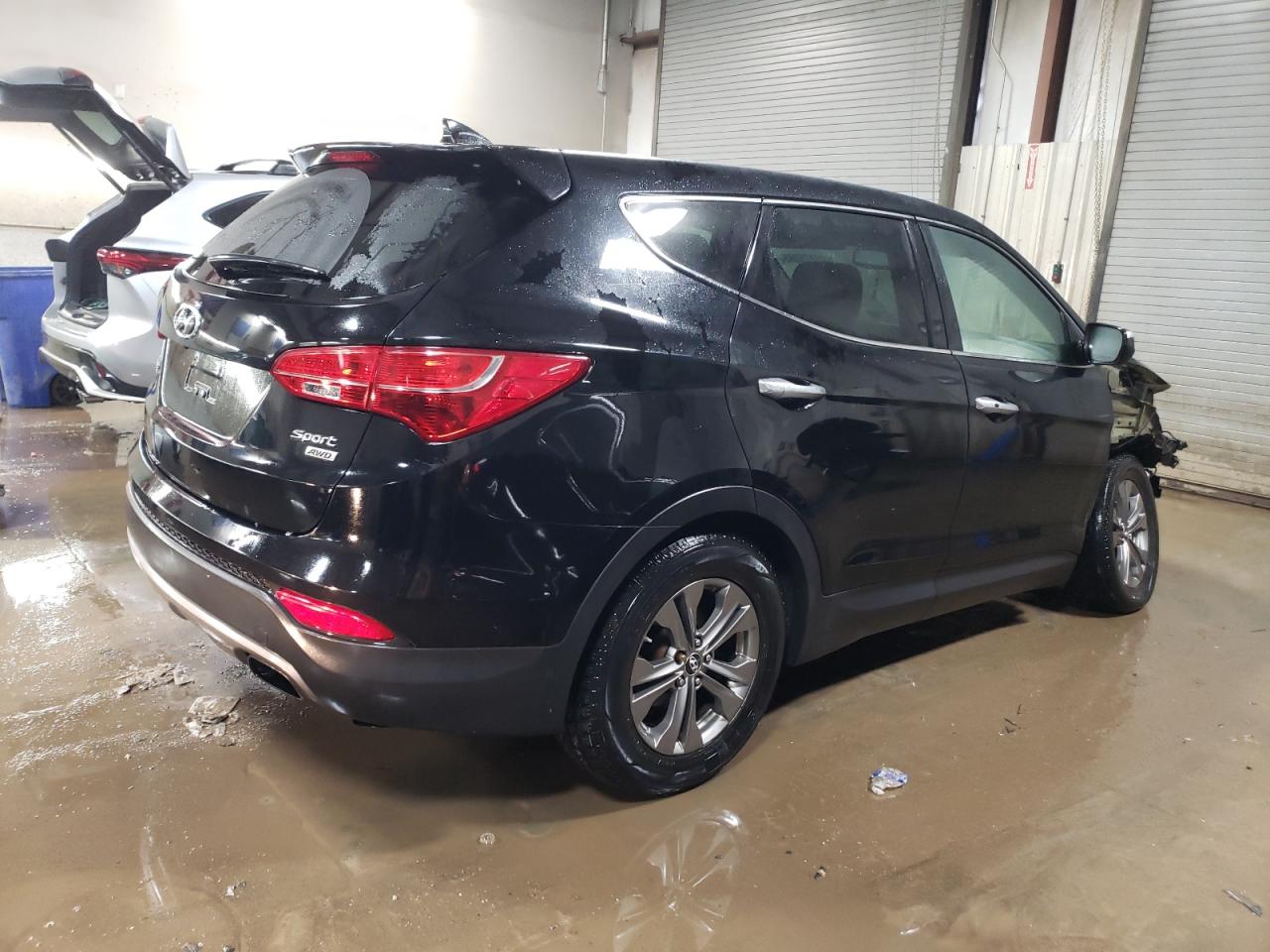 2013 Hyundai Santa Fe - Image 3