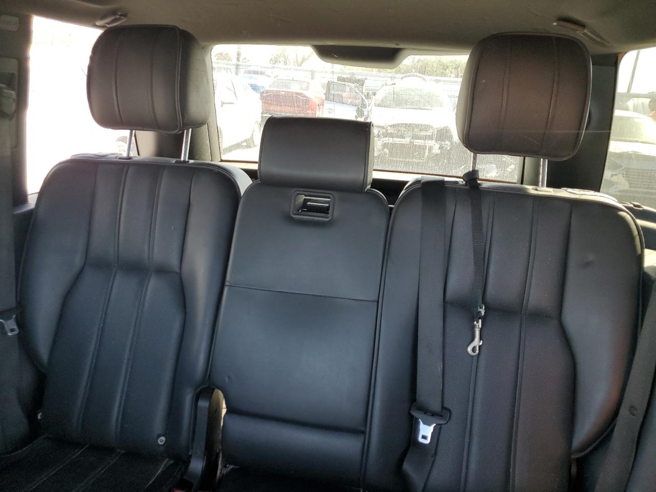 2011 Land Rover Range Rover Hse Luxury VIN: SALMF1E48BA353321 Lot: 45334785