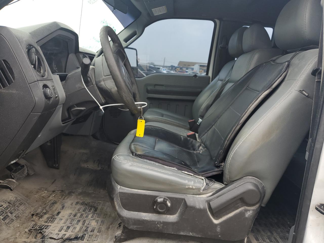 2012 Ford F250 - Image 7