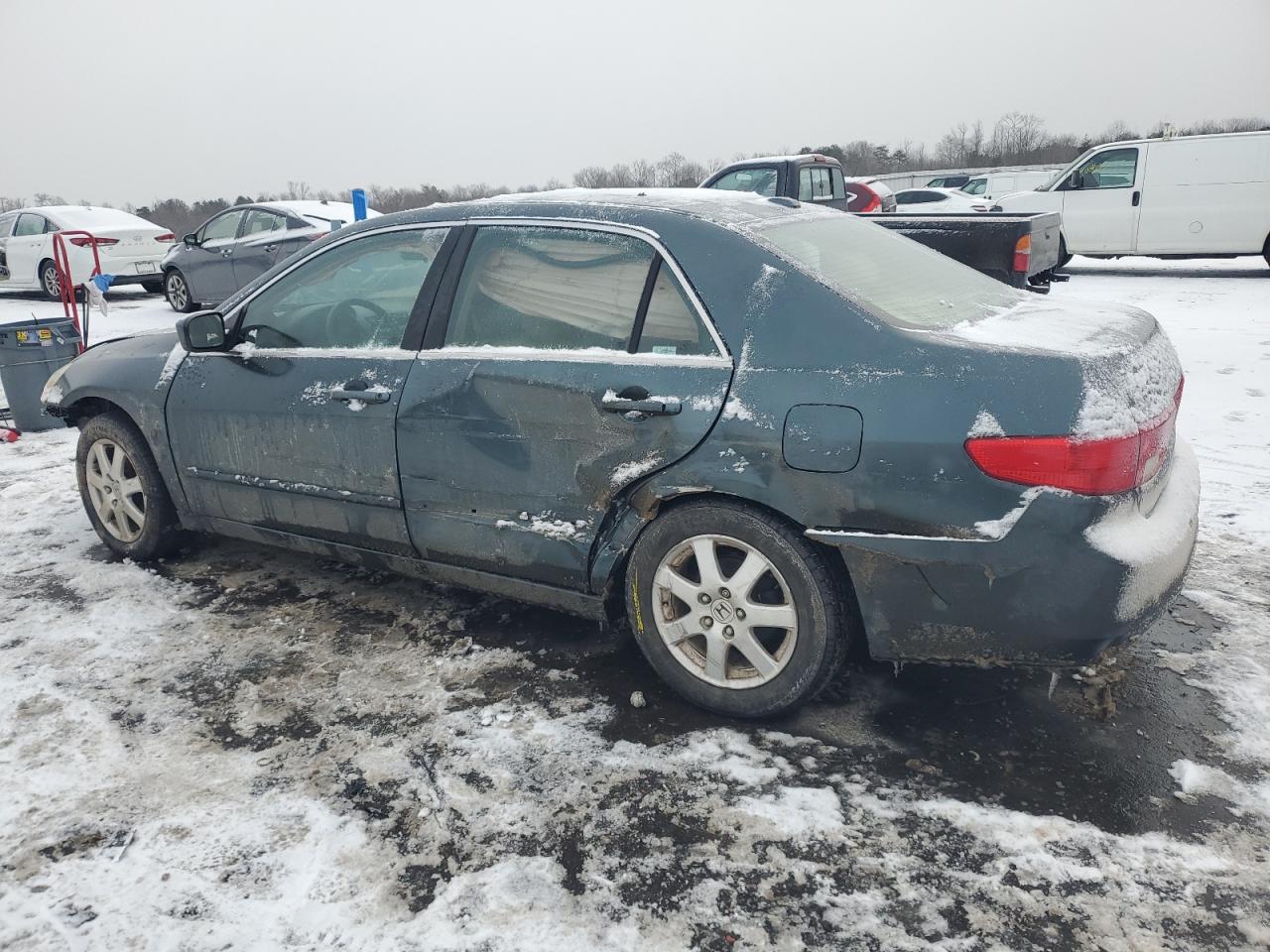 2005 Honda Accord - Image 2