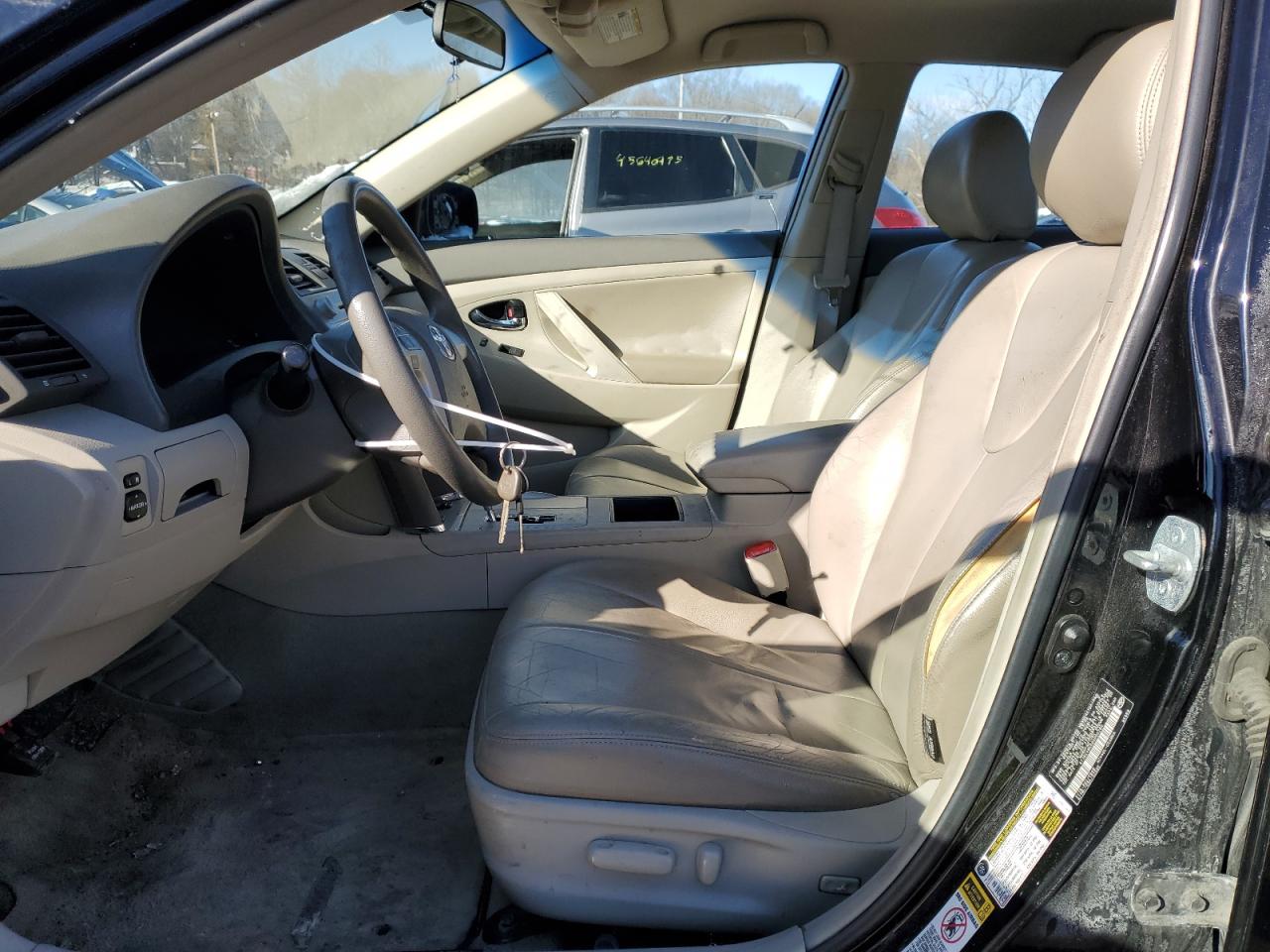 2009 Toyota Camry - Image 7