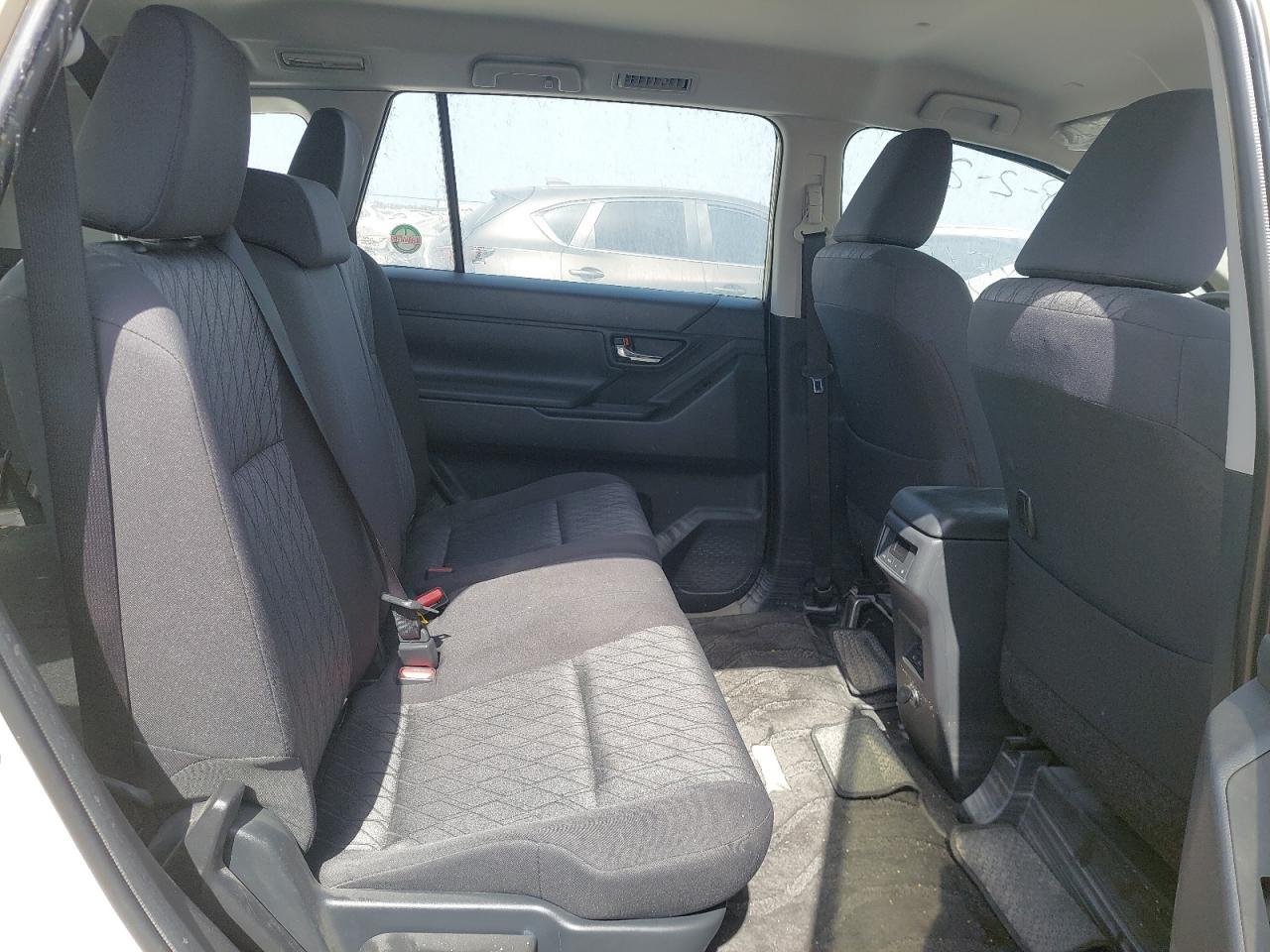 MHFABBAA8R0416848 - 2024 Toyota INNOVA - #46956945