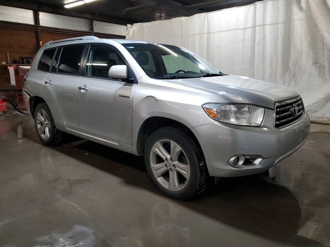 2010 Toyota Highlander - Image 4