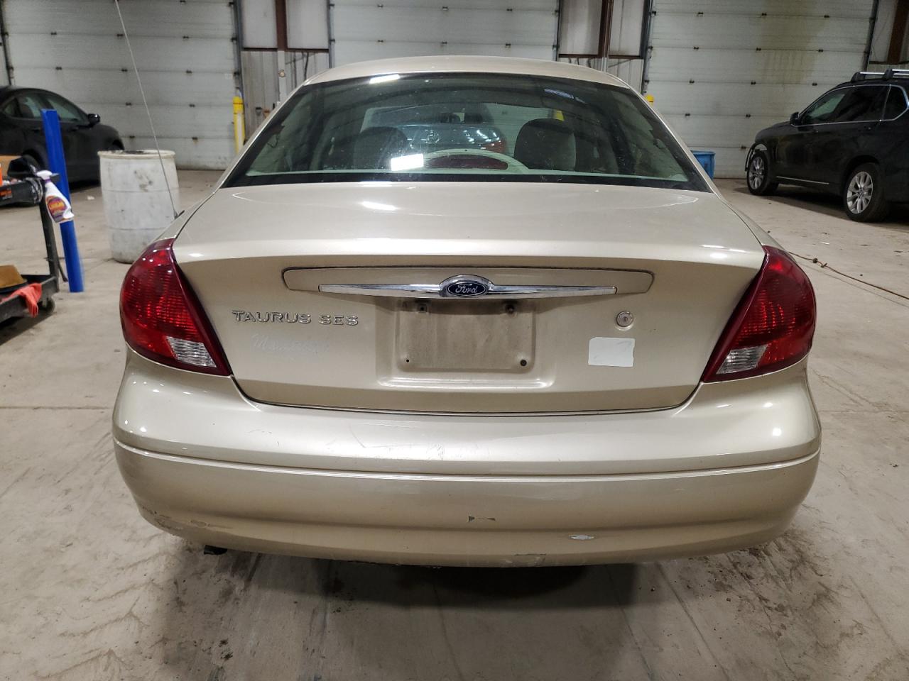 2000 Ford Taurus Ses VIN: 1FAFP5522YA201889 Lot: 45310655