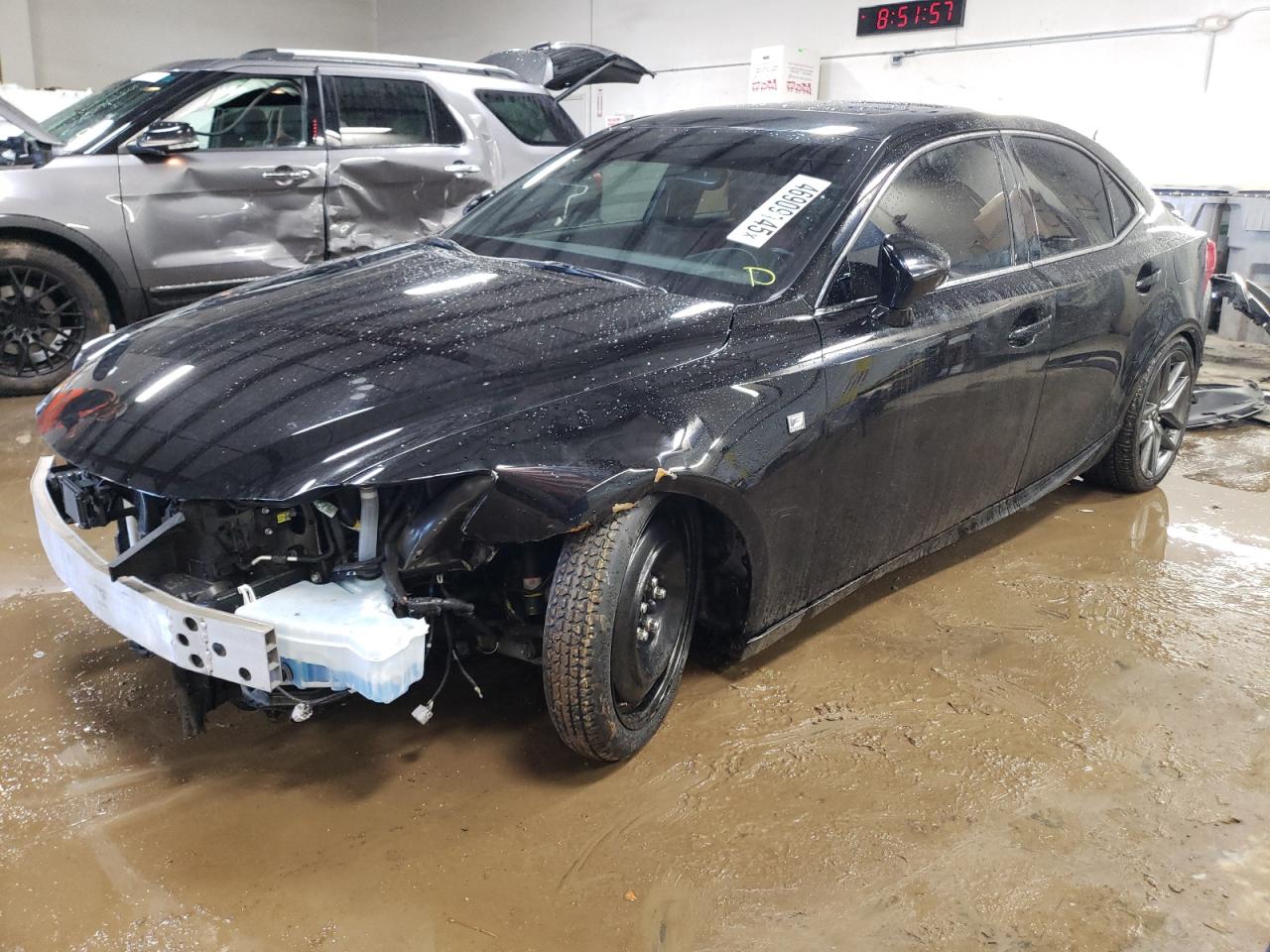 2016 Lexus IS - Image 1