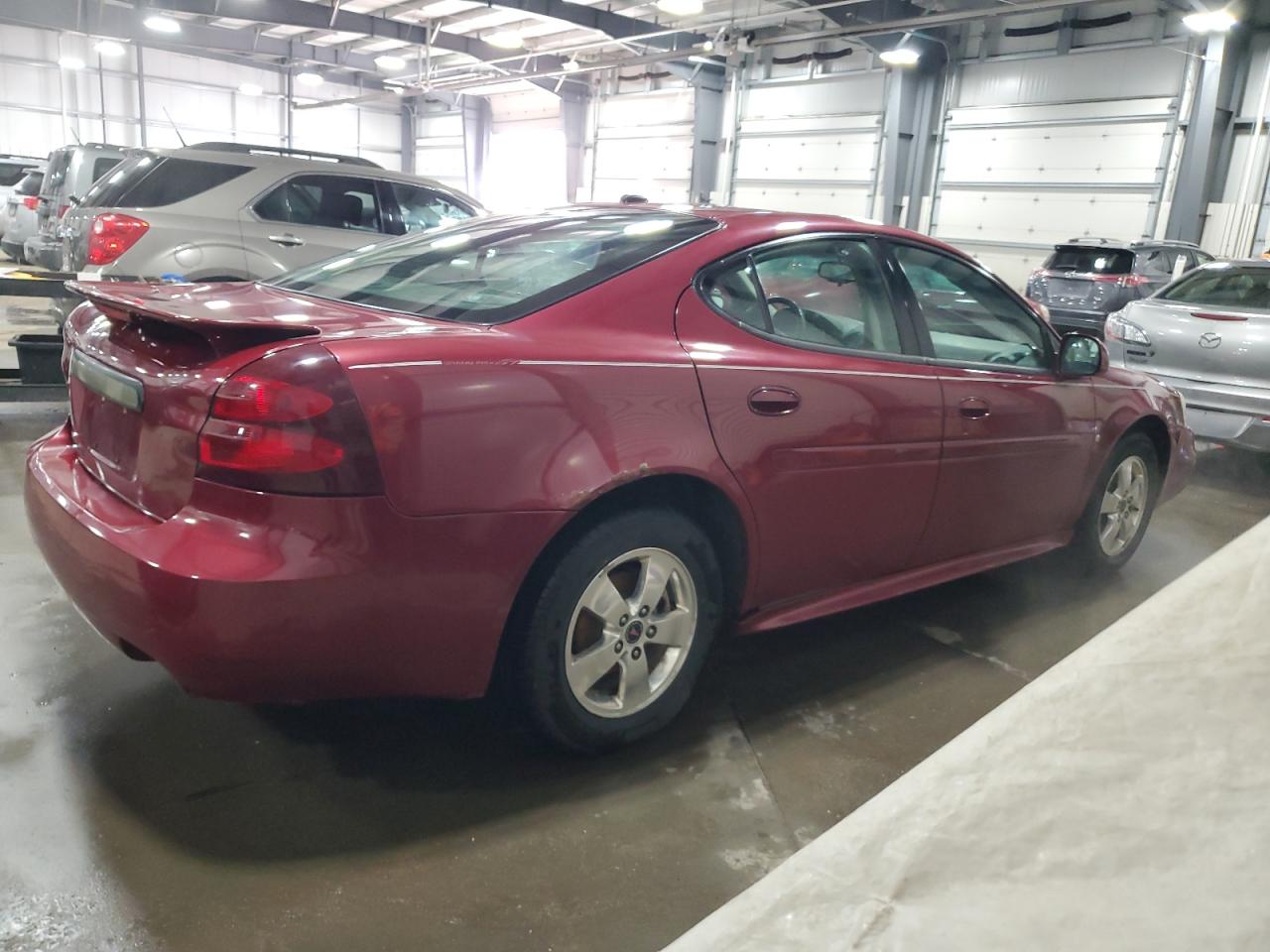 2006 Pontiac Grand Prix - Image 3
