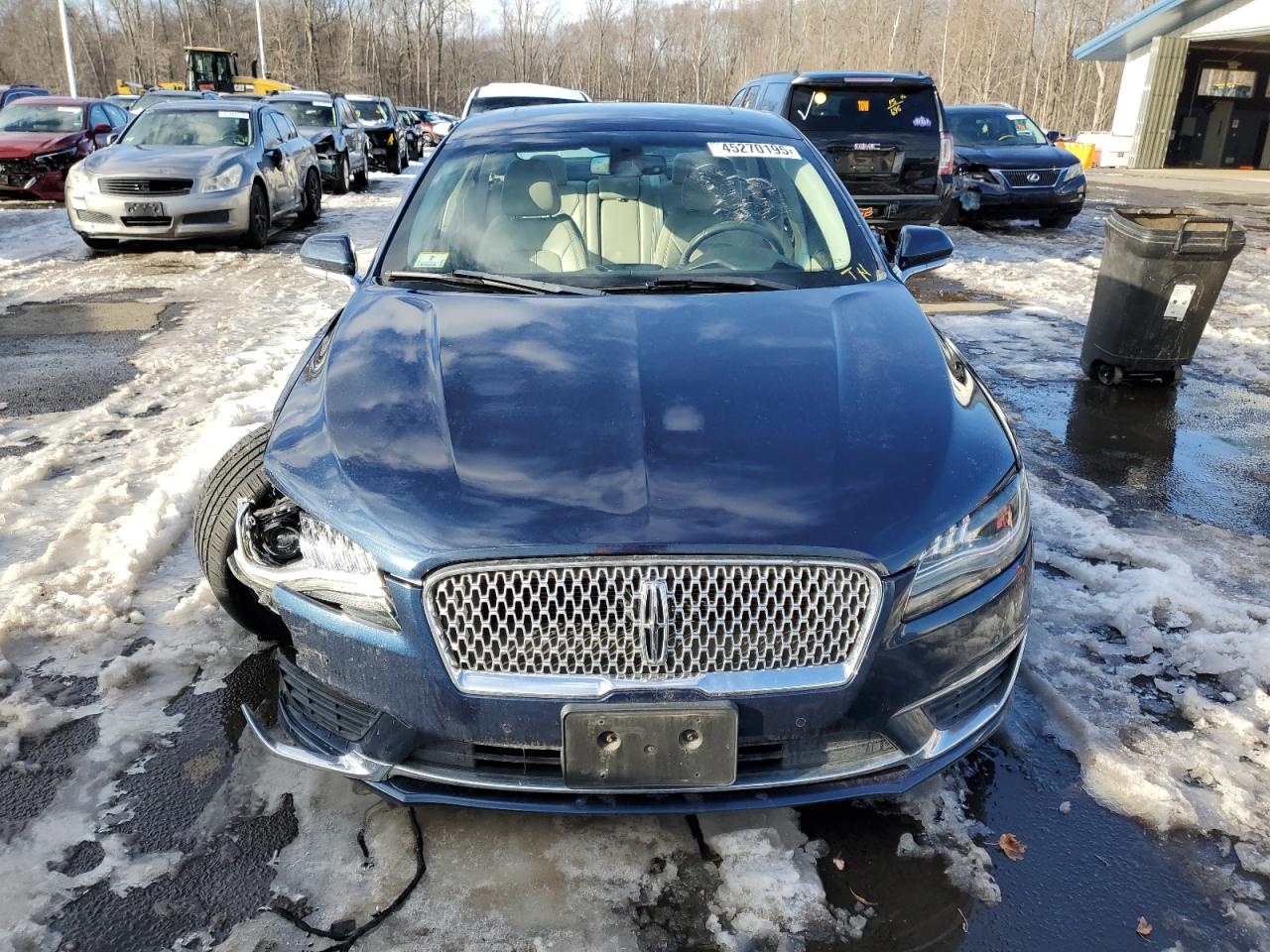 2017 Lincoln MKZ - Image 5