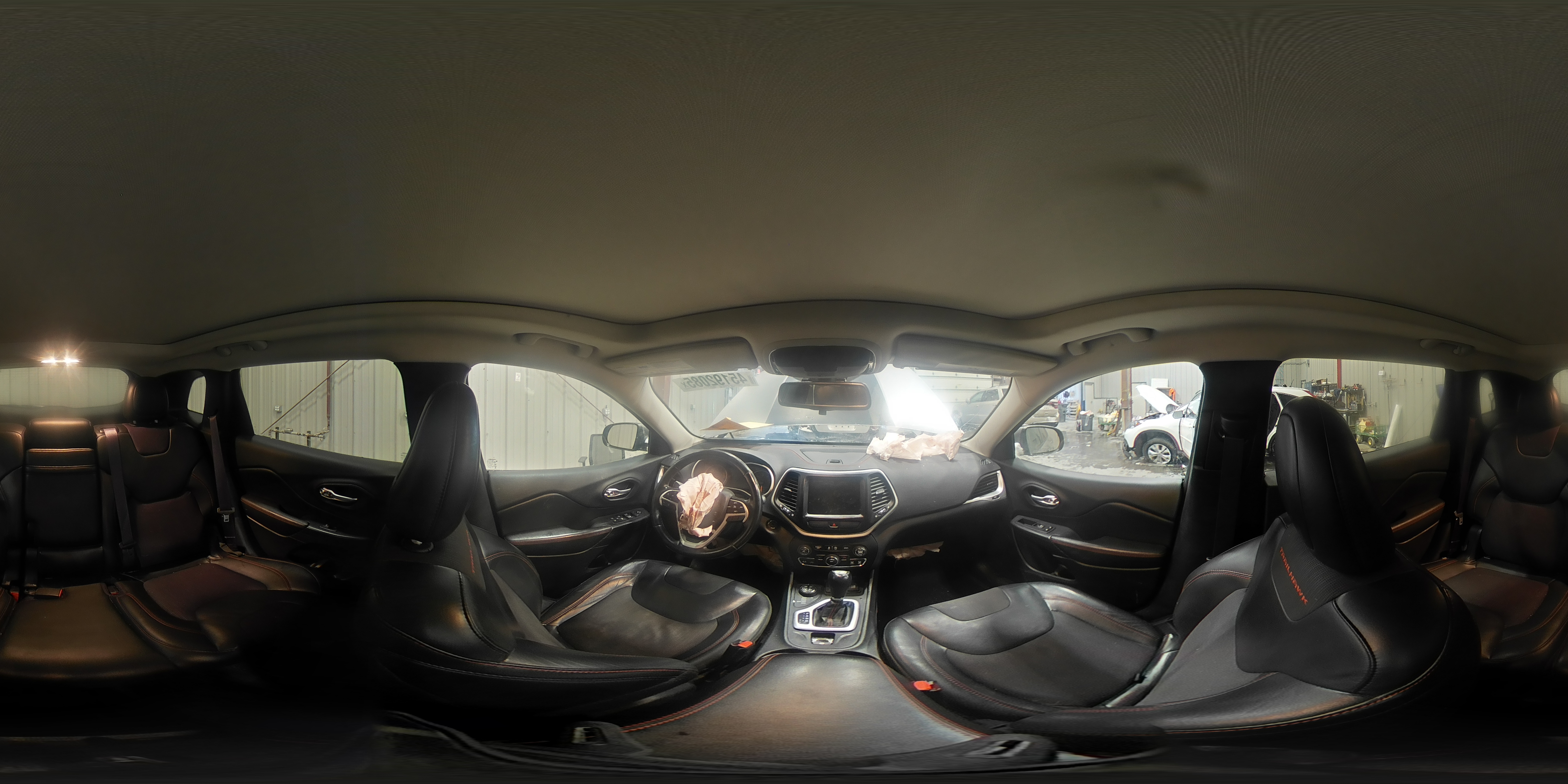 2016 Jeep Cherokee - Image 12