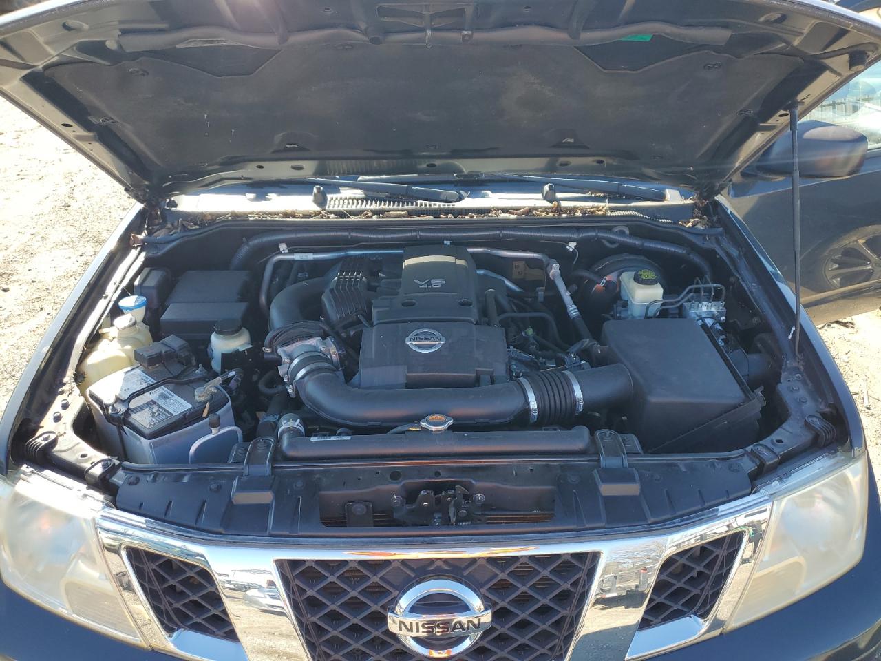 2014 Nissan Navara (Frontier) - Image 11