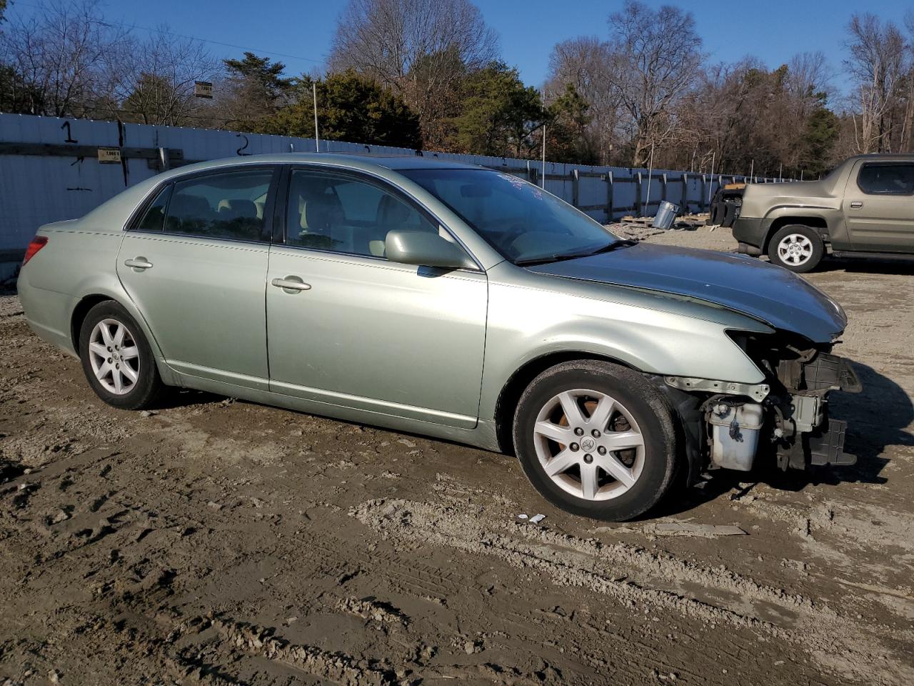 2006 Toyota Avalon - Image 4