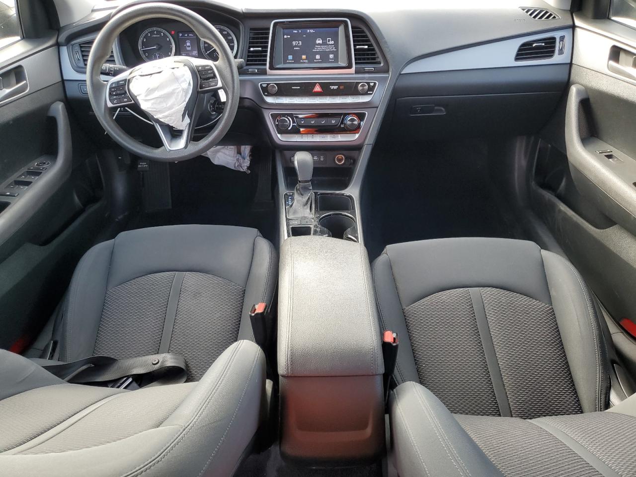 2019 Hyundai Sonata - Image 8