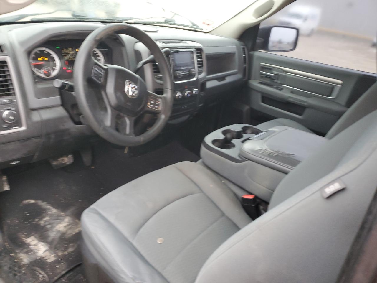 2013 RAM 1500 - Image 8