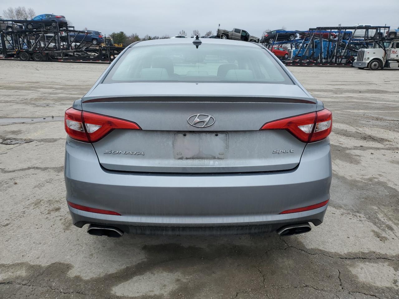 2015 Hyundai Sonata - Image 6