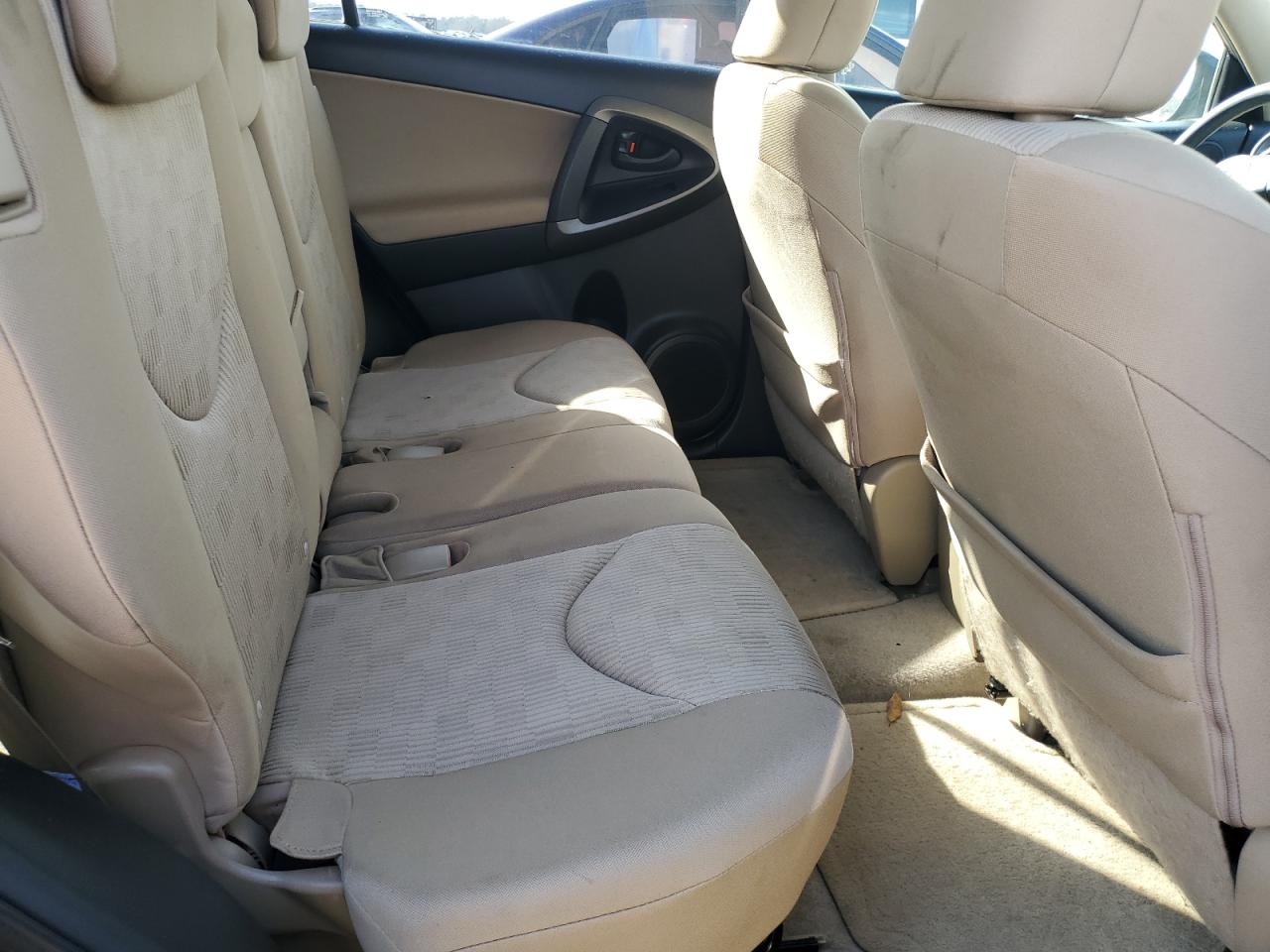 2009 Toyota RAV 4 - Image 11