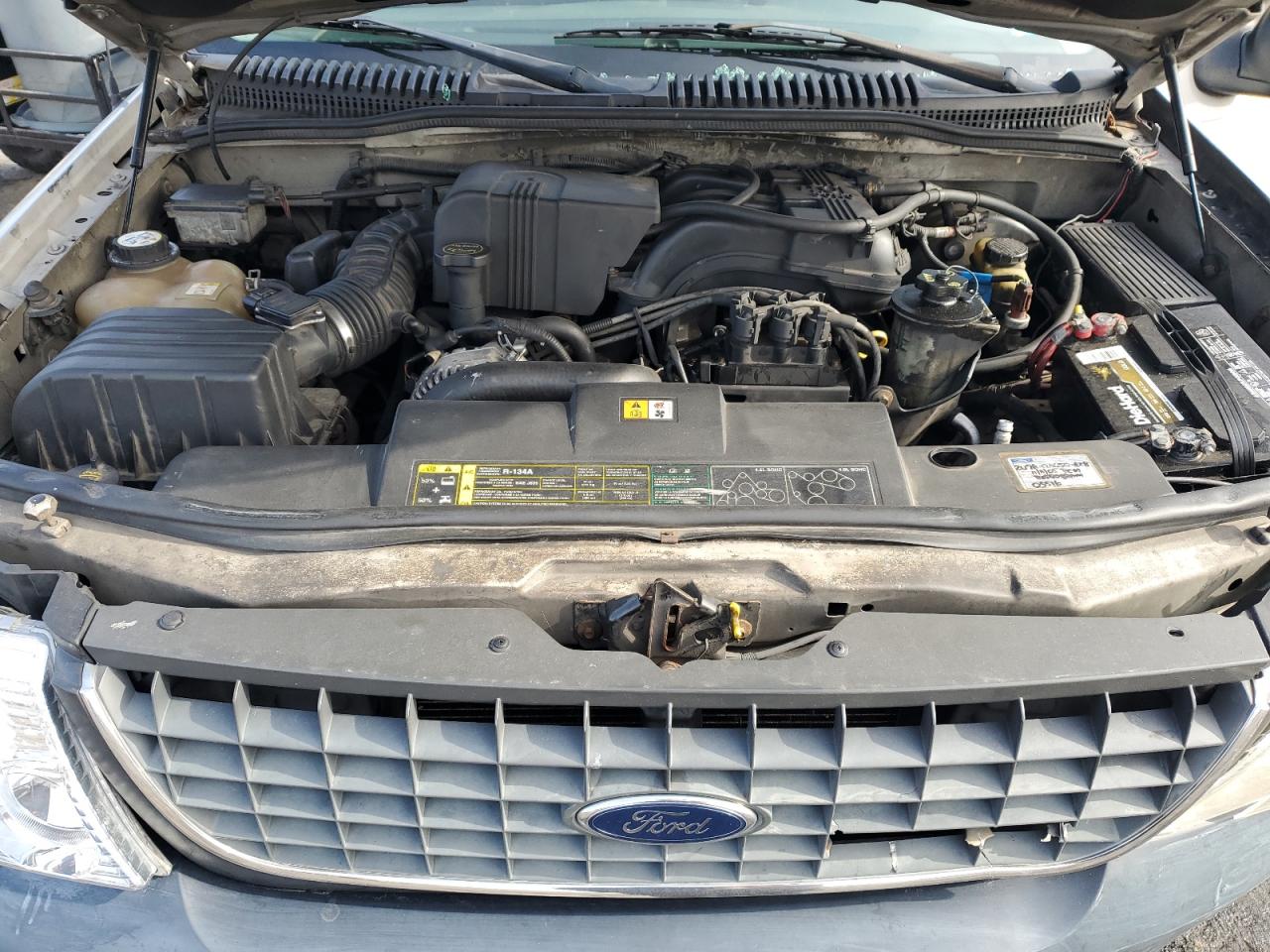 2002 Ford Explorer - Image 12