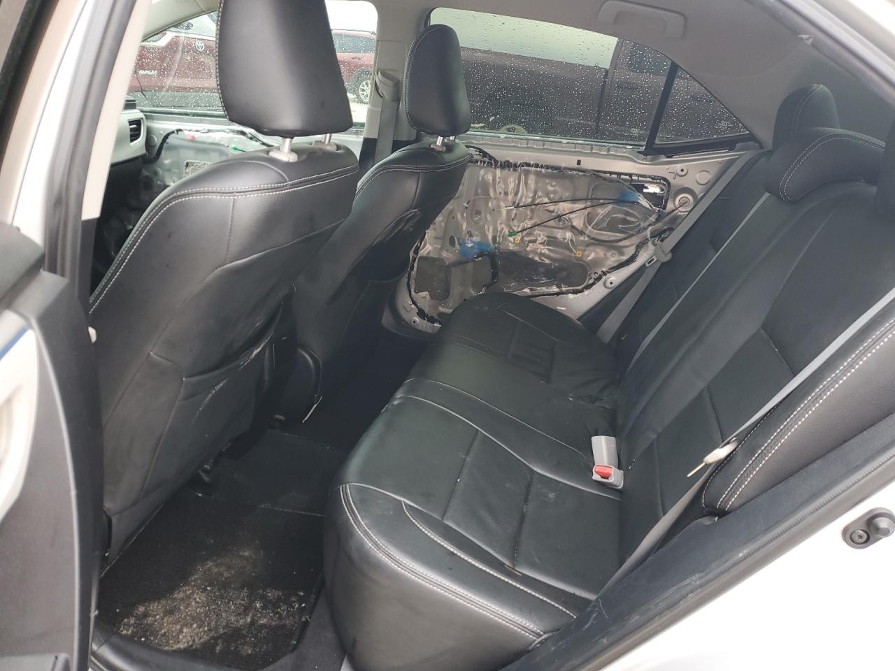 2014 Toyota Corolla - Image 10