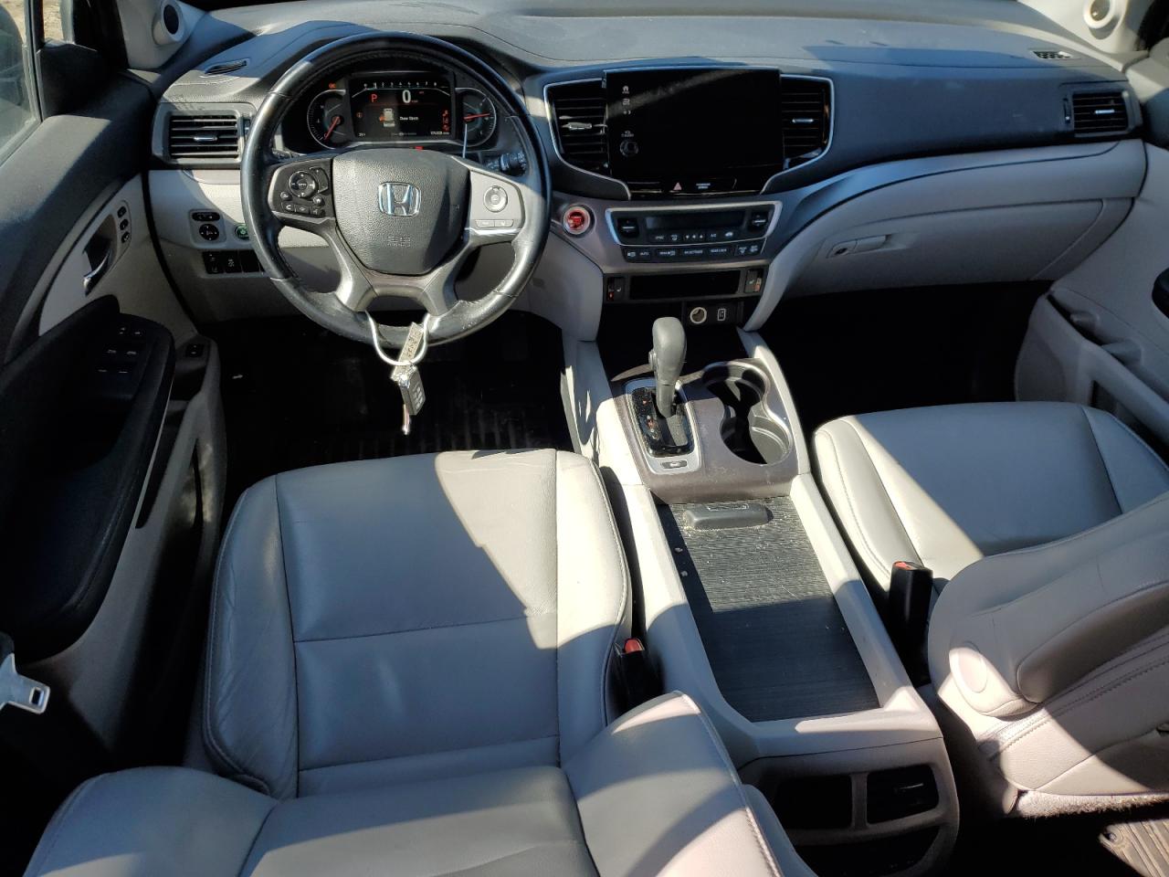 2020 Honda Pilot - Image 8