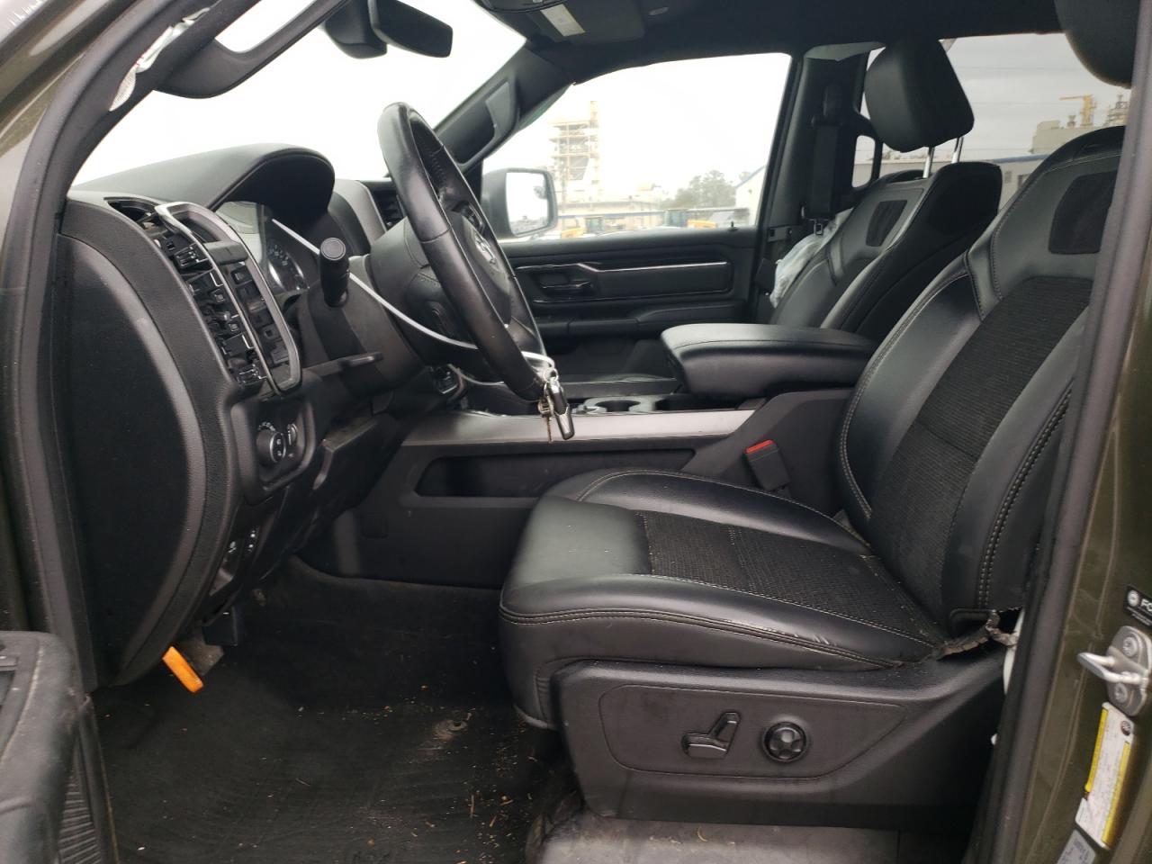 2021 RAM 1500 - Image 7