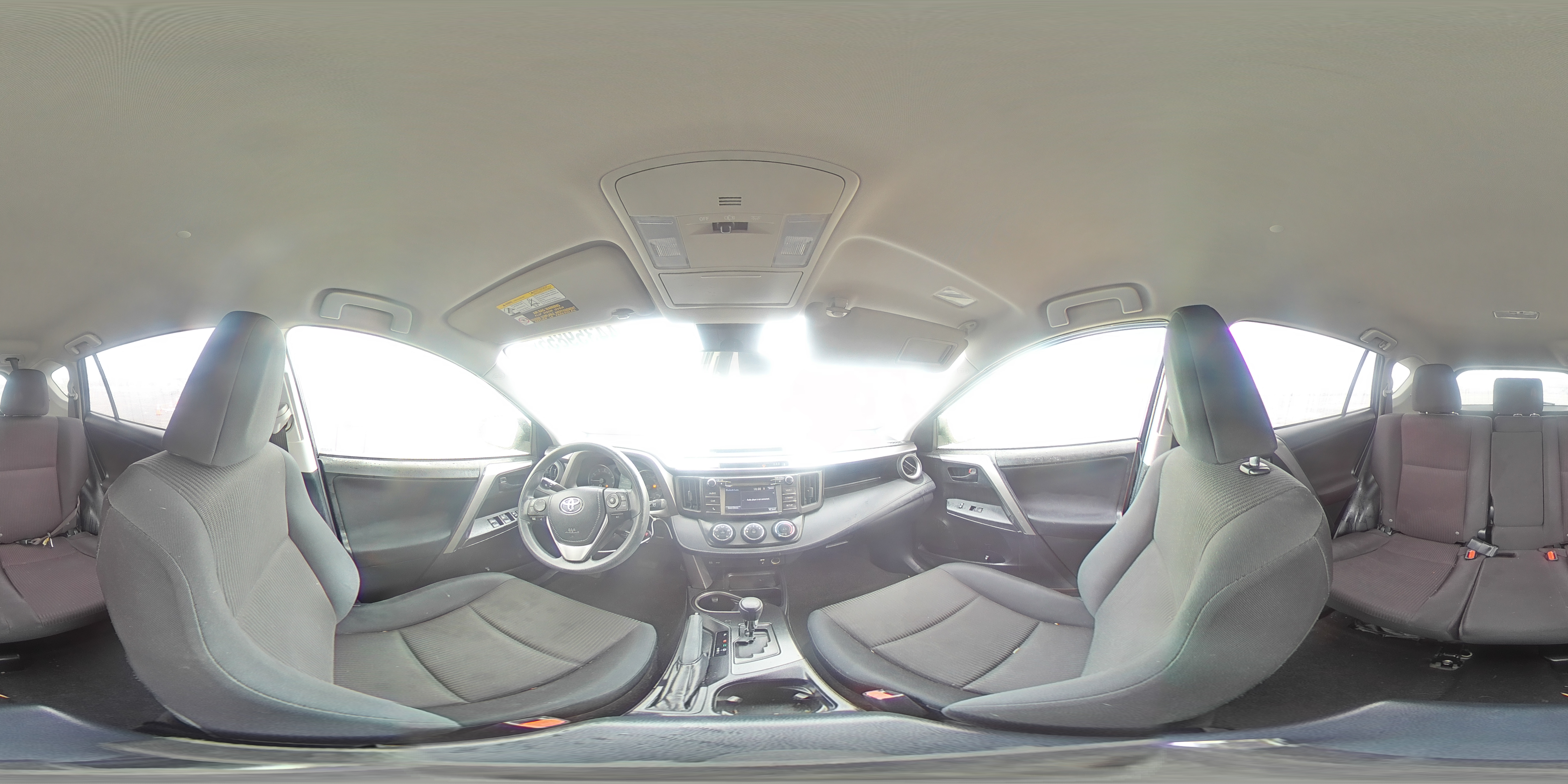 2017 Toyota RAV 4 - Image 14