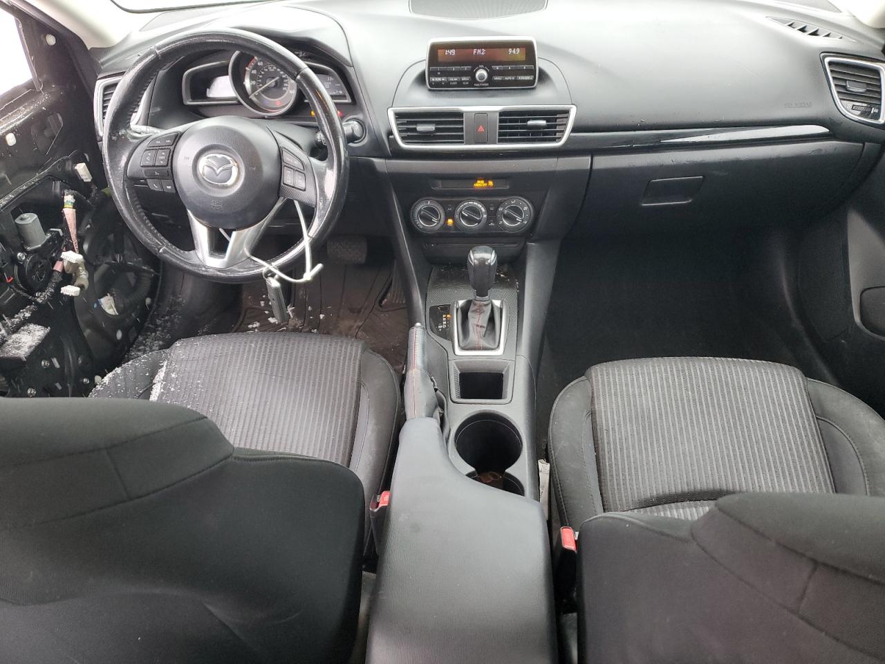 2014 Mazda 3 - Image 8