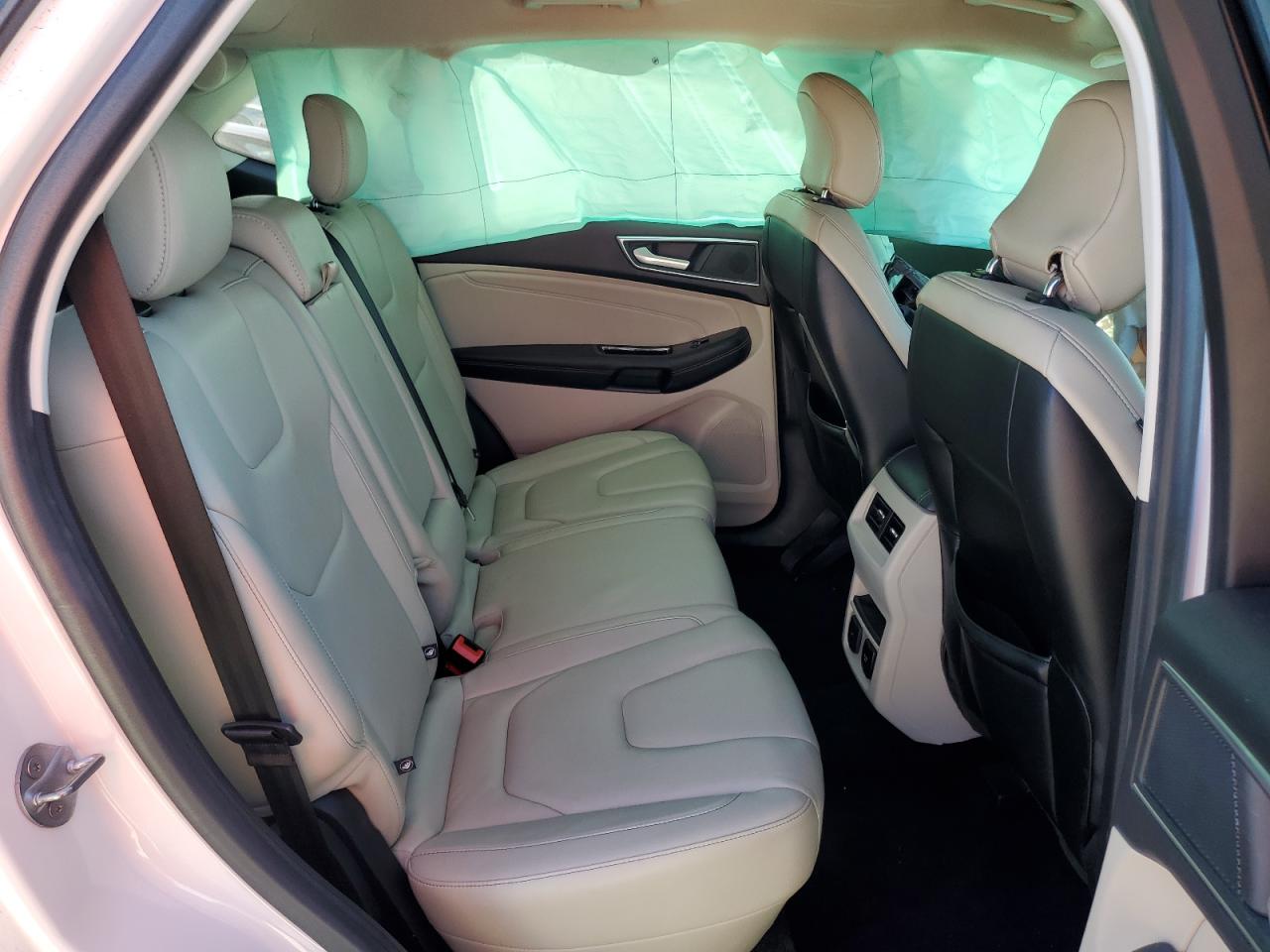 2018 Ford Edge - Image 11