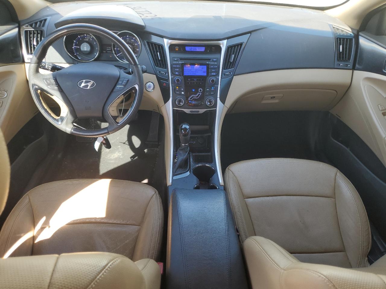 2013 Hyundai Sonata - Image 8