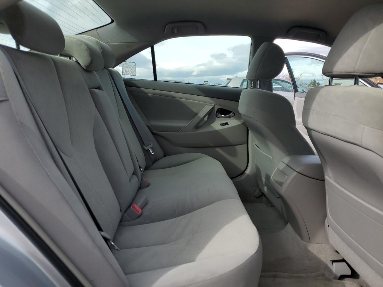 2007 Toyota Camry - Image 10